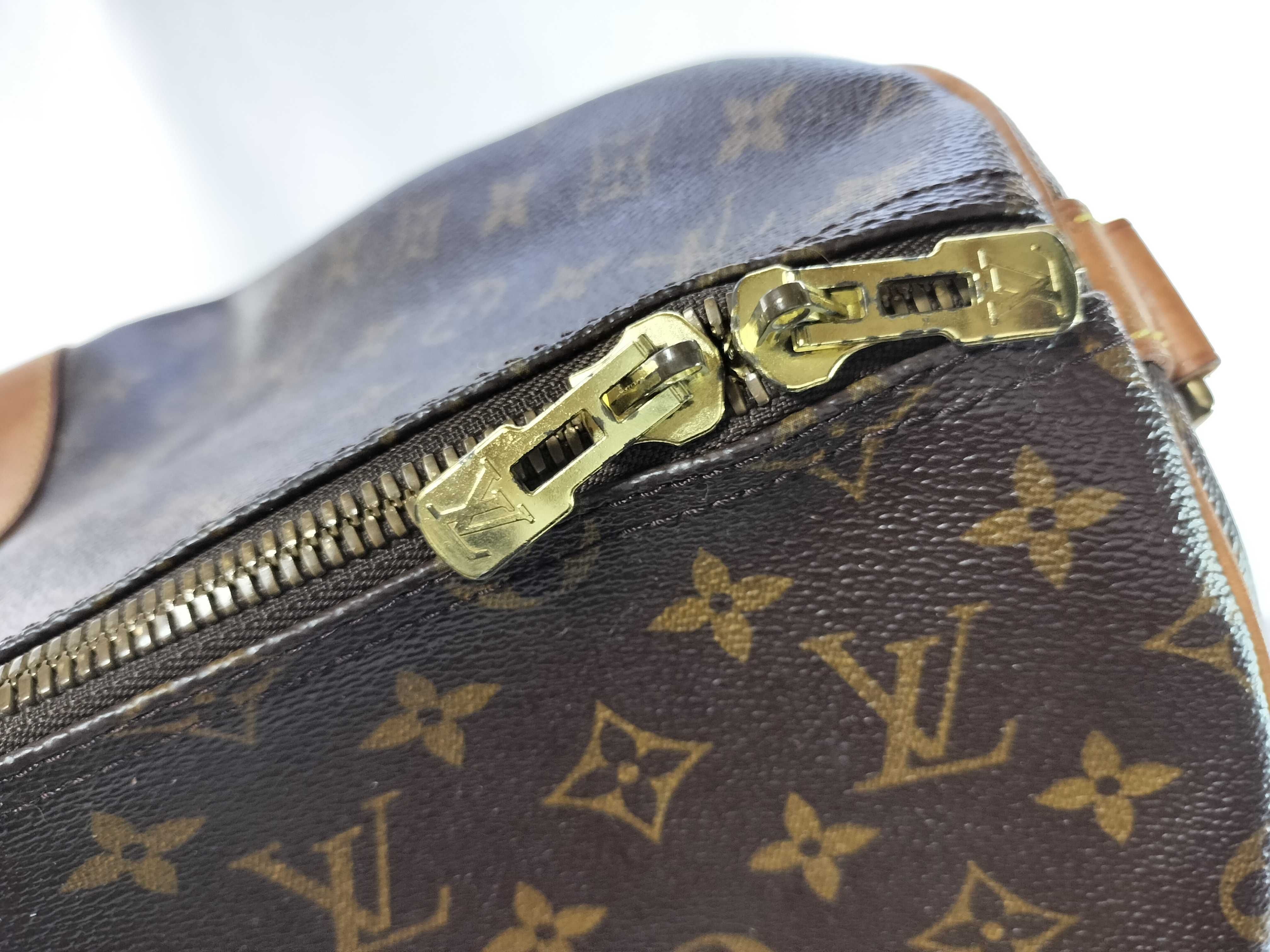Monogram M41412 Keepall Bandoulière 55 Boston Bag (Shoulder strap missing) — view 11