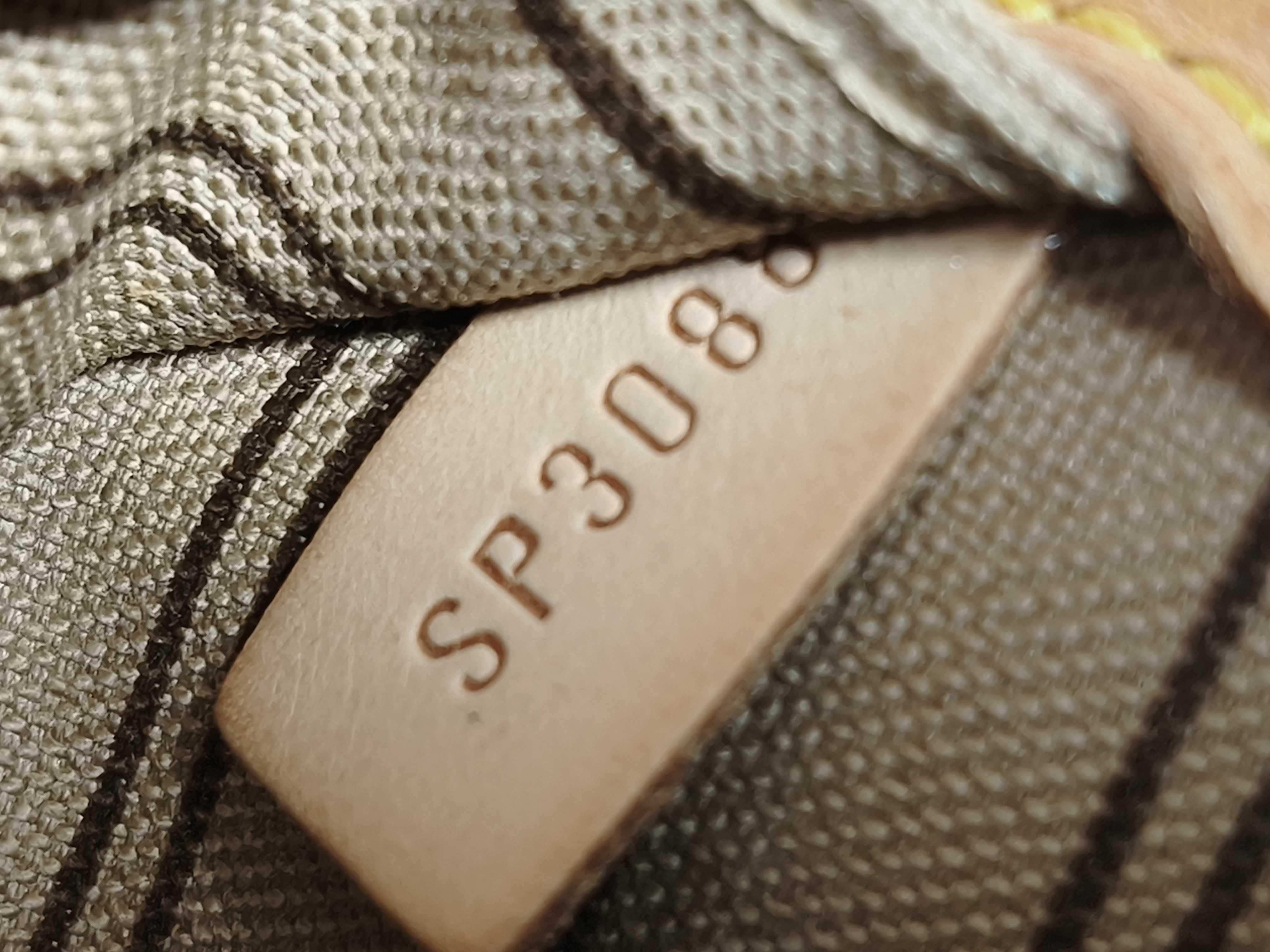 Monogram Neverfull GM Tote Bag — view 12