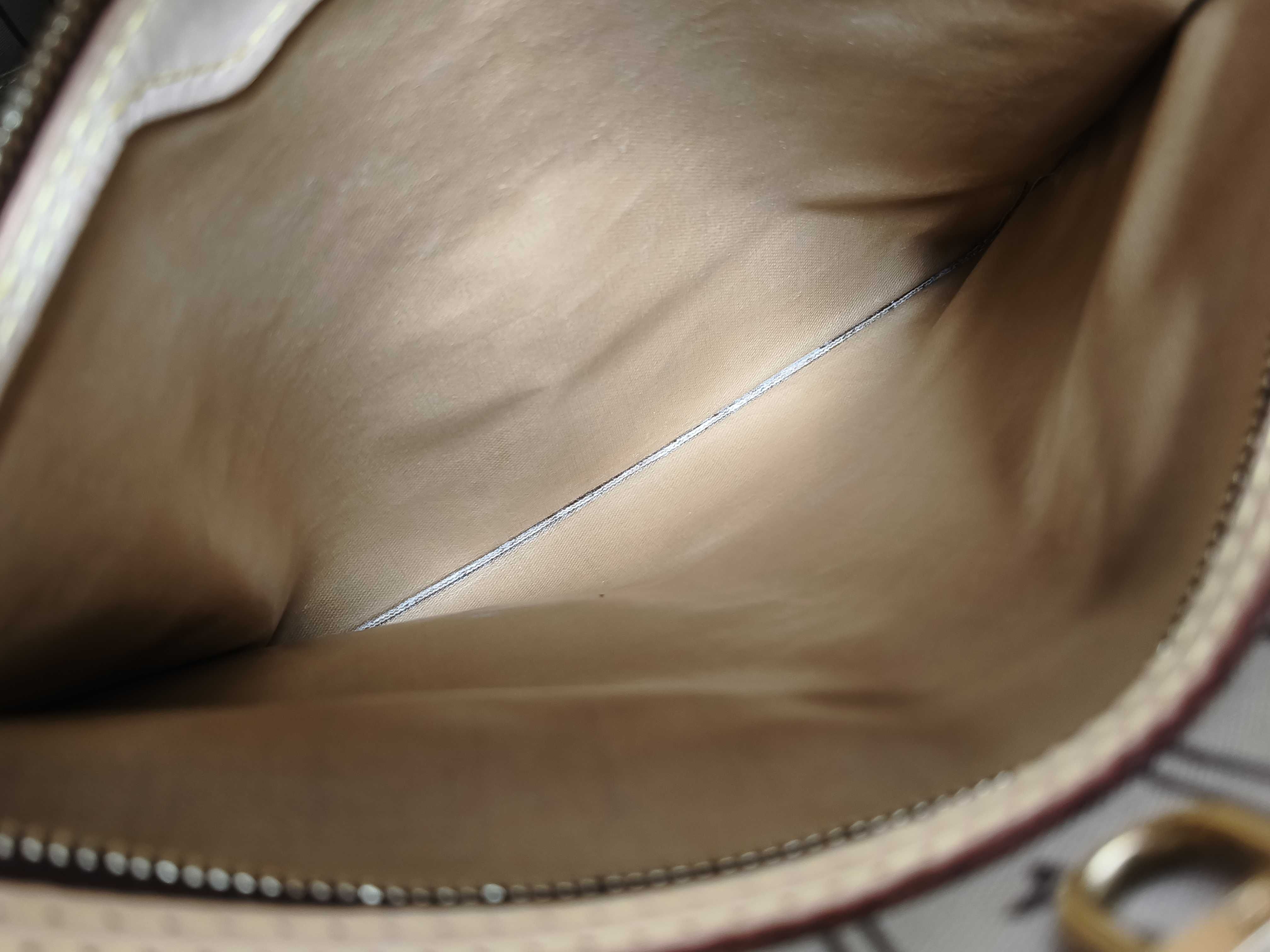 Monogram Neverfull GM Tote Bag — view 10
