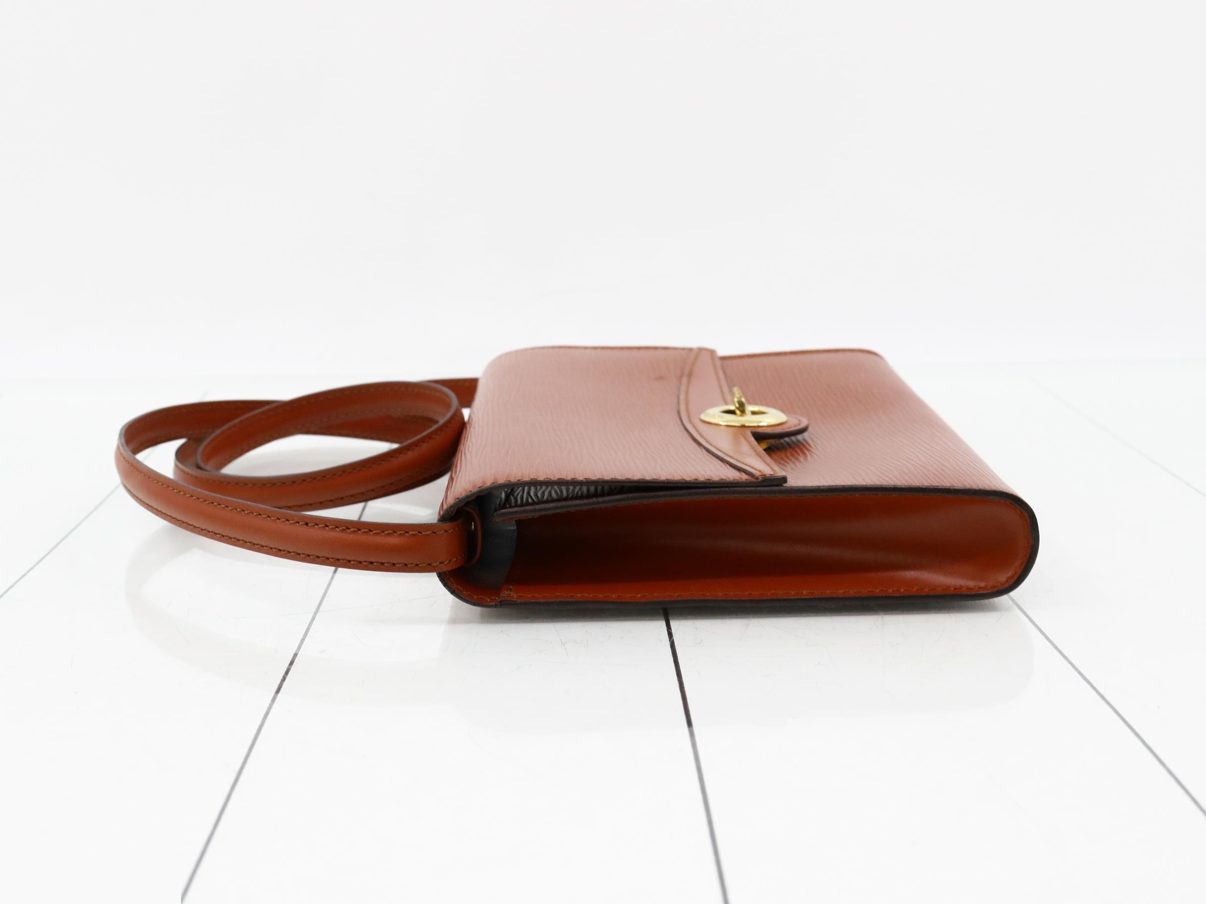 Epi Arche Kenyan Brown Shoulder Bag — view 4