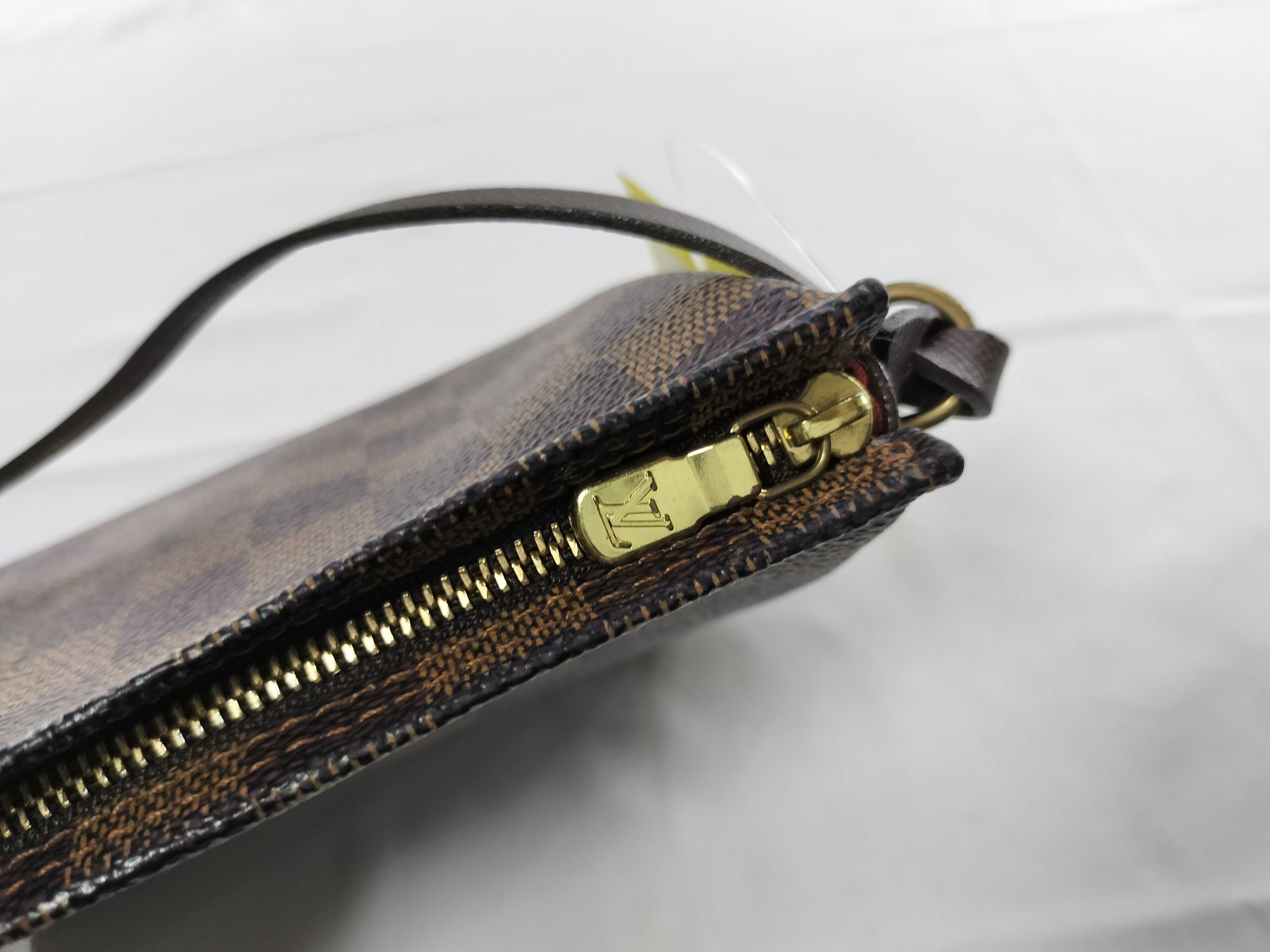 Damier Trousse Makeup Shoulder Bag — view 12