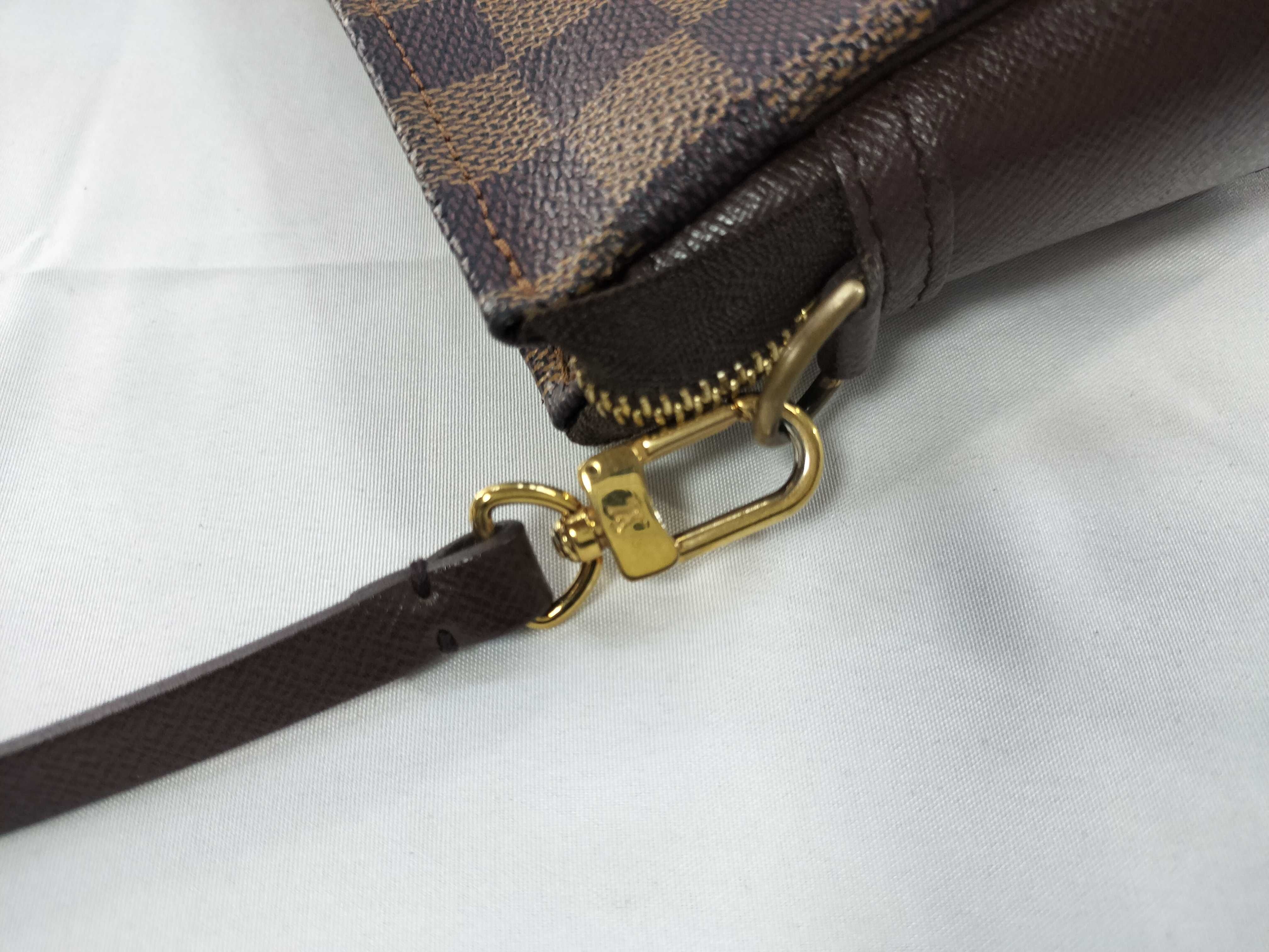 Damier Trousse Makeup Shoulder Bag — view 5