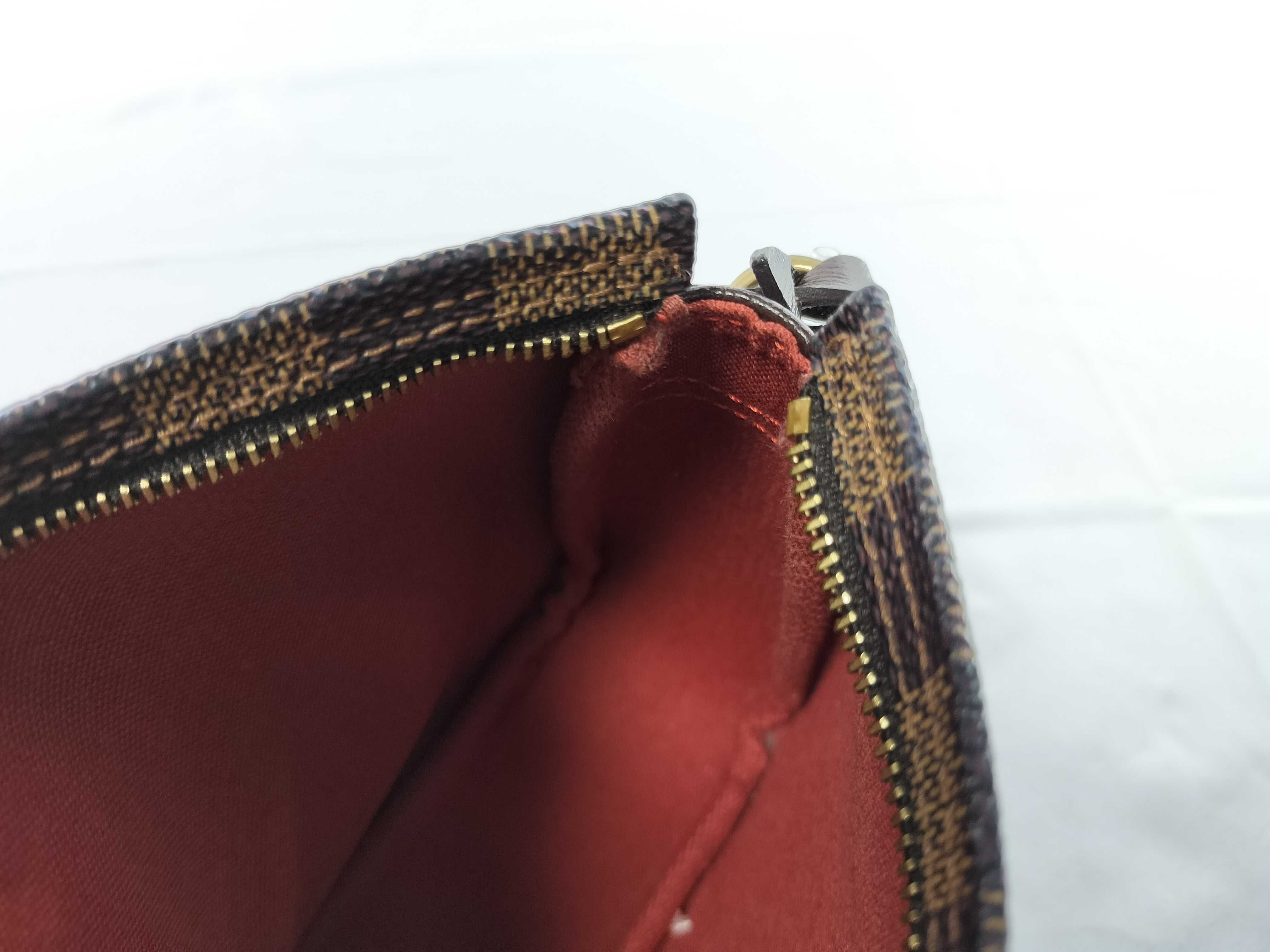 Damier Trousse Makeup Shoulder Bag — view 9