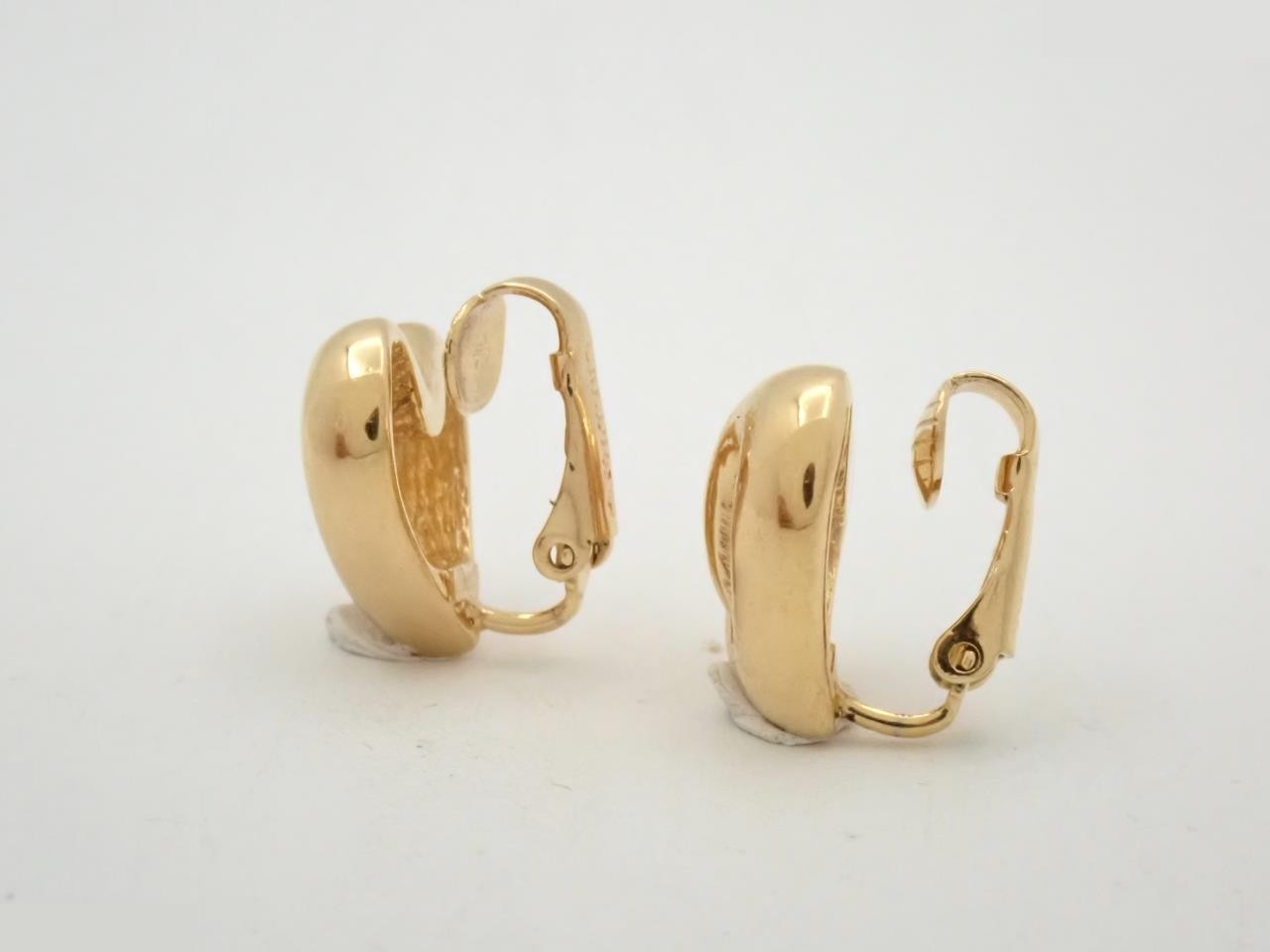Earrings — view 3