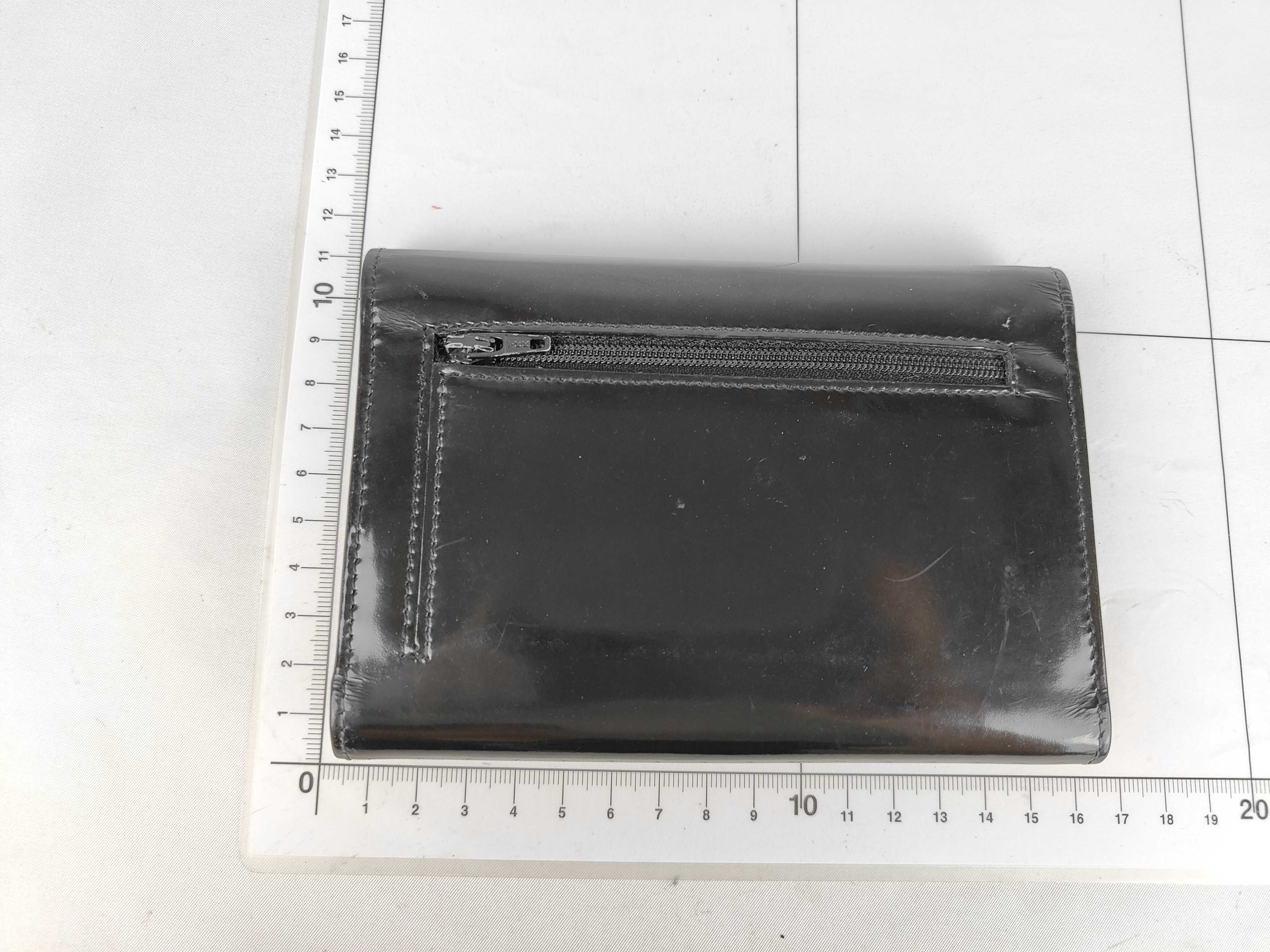 035 2091 2010 Logo Tri-fold Wallet — view 2