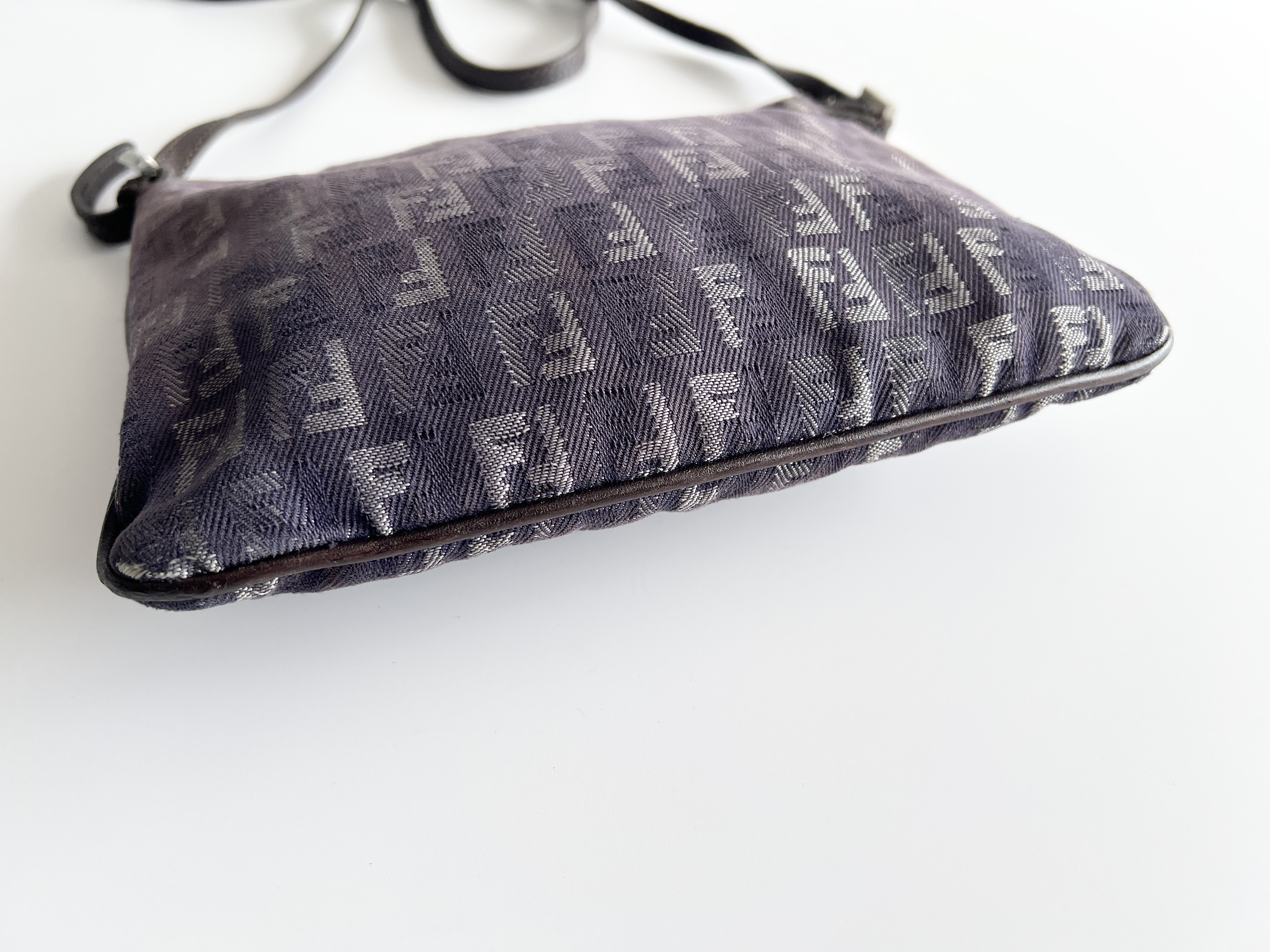 Zucchino Canvas Leather Denim Shoulder Bag — view 12