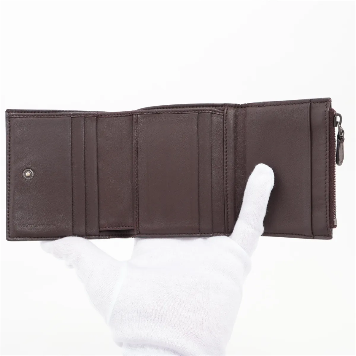 Intrecciato Leather Compact Wallet Brown — view 4