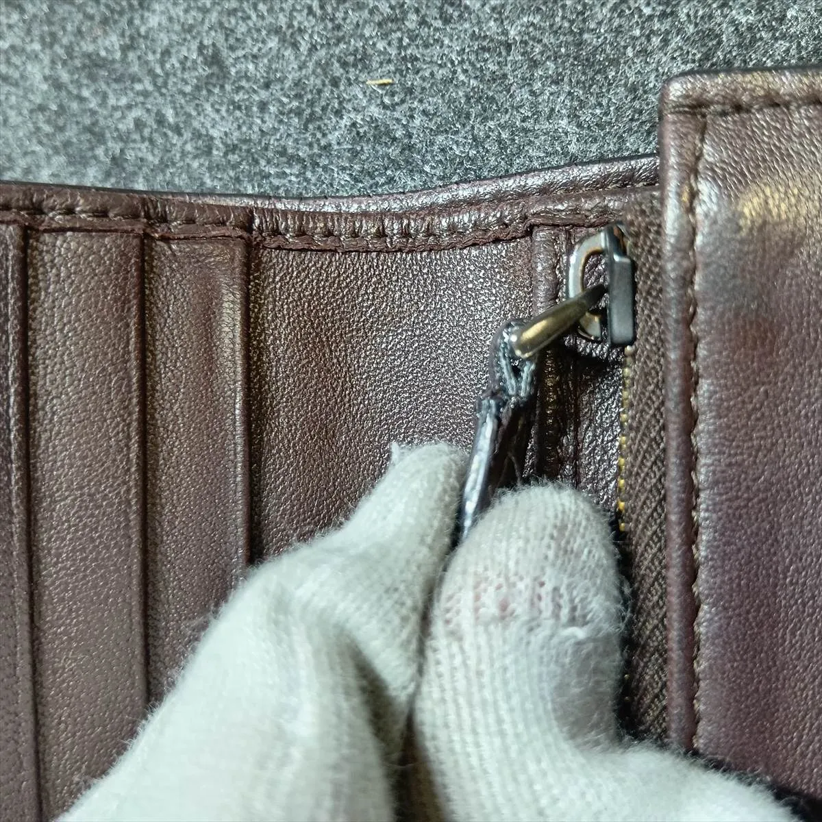 Intrecciato Leather Compact Wallet Brown — view 8