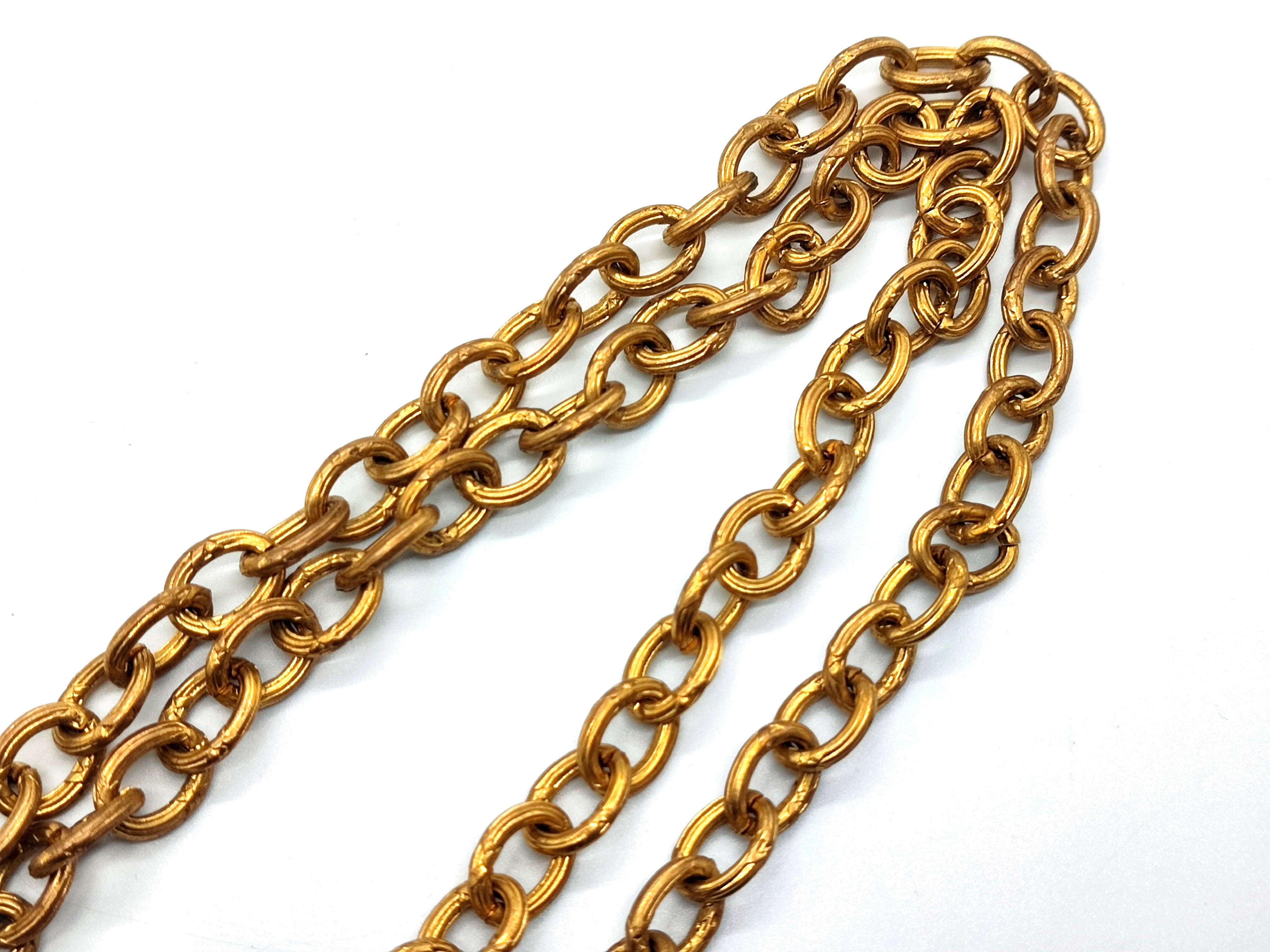 Coco Mark Triangle Mesh Pattern Necklace 28 Necklace — view 9