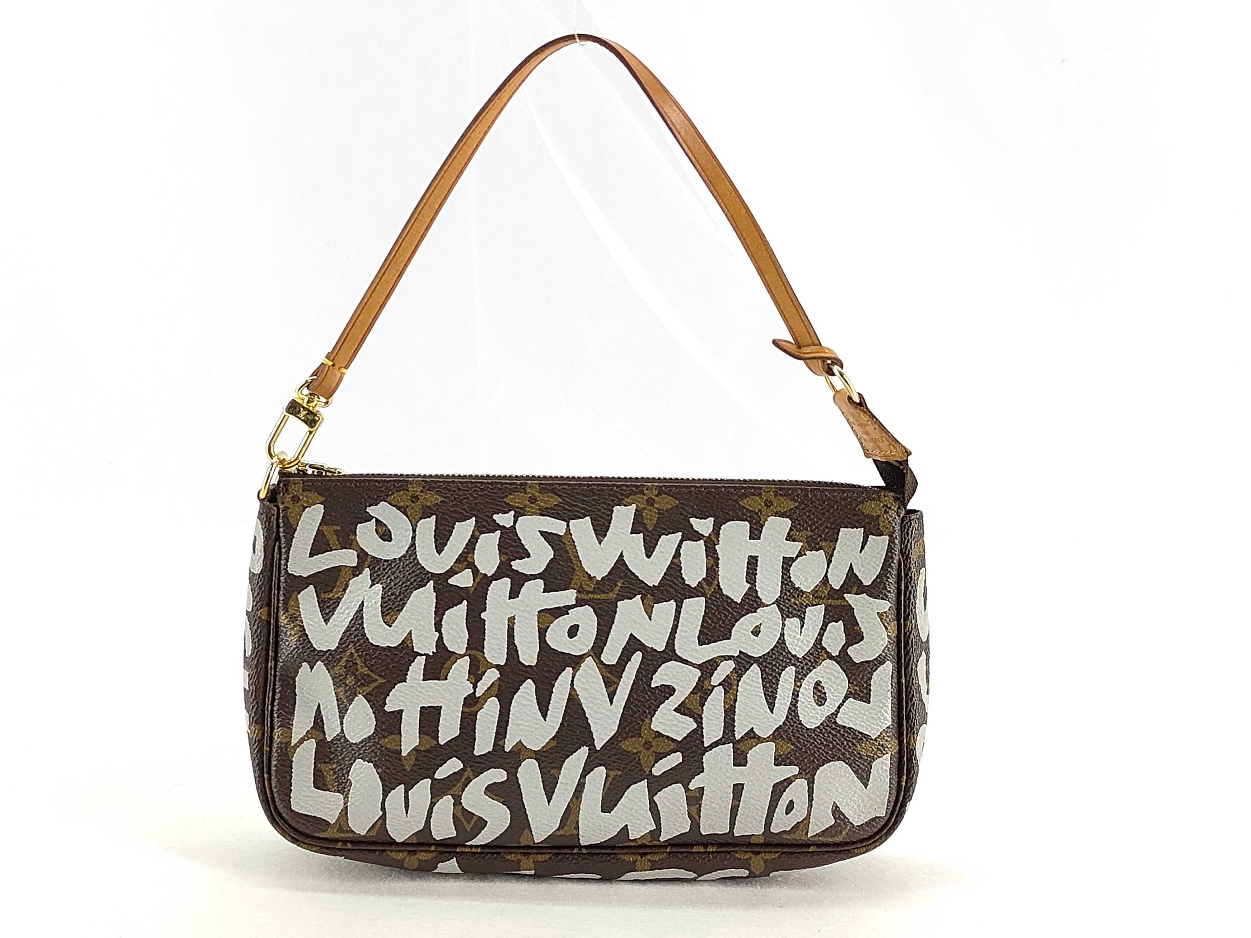 Monogram Graffiti Pochette Accessoires Pouch