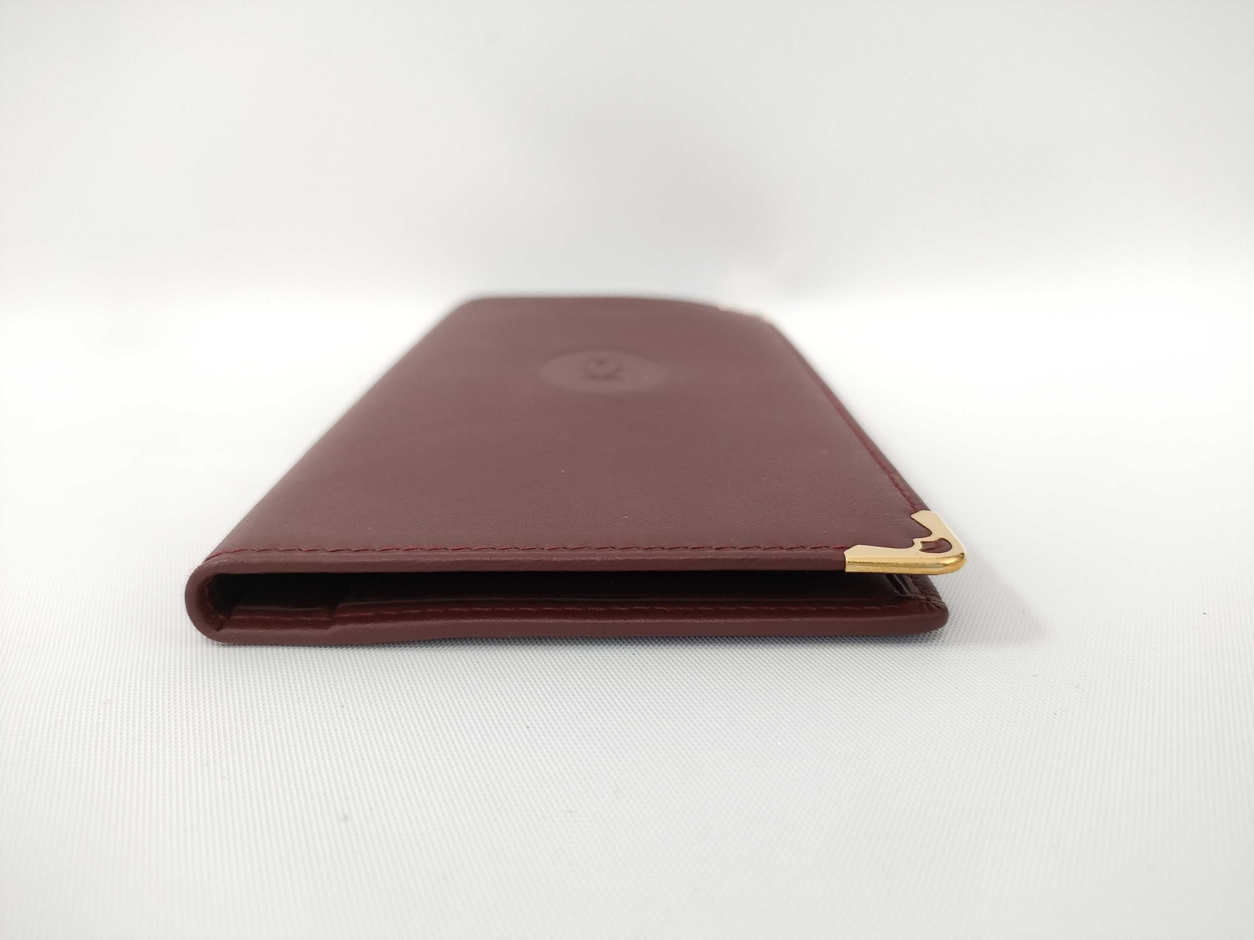 wallet — view 2