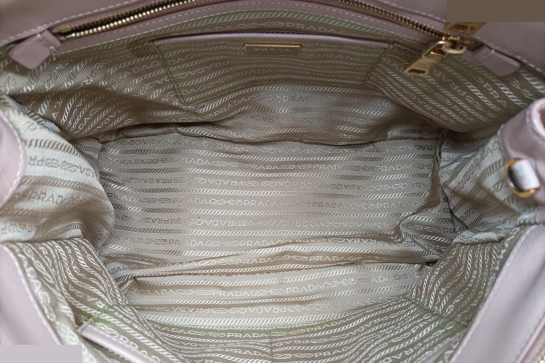 Galleria Saffiano Leather Pink — view 6