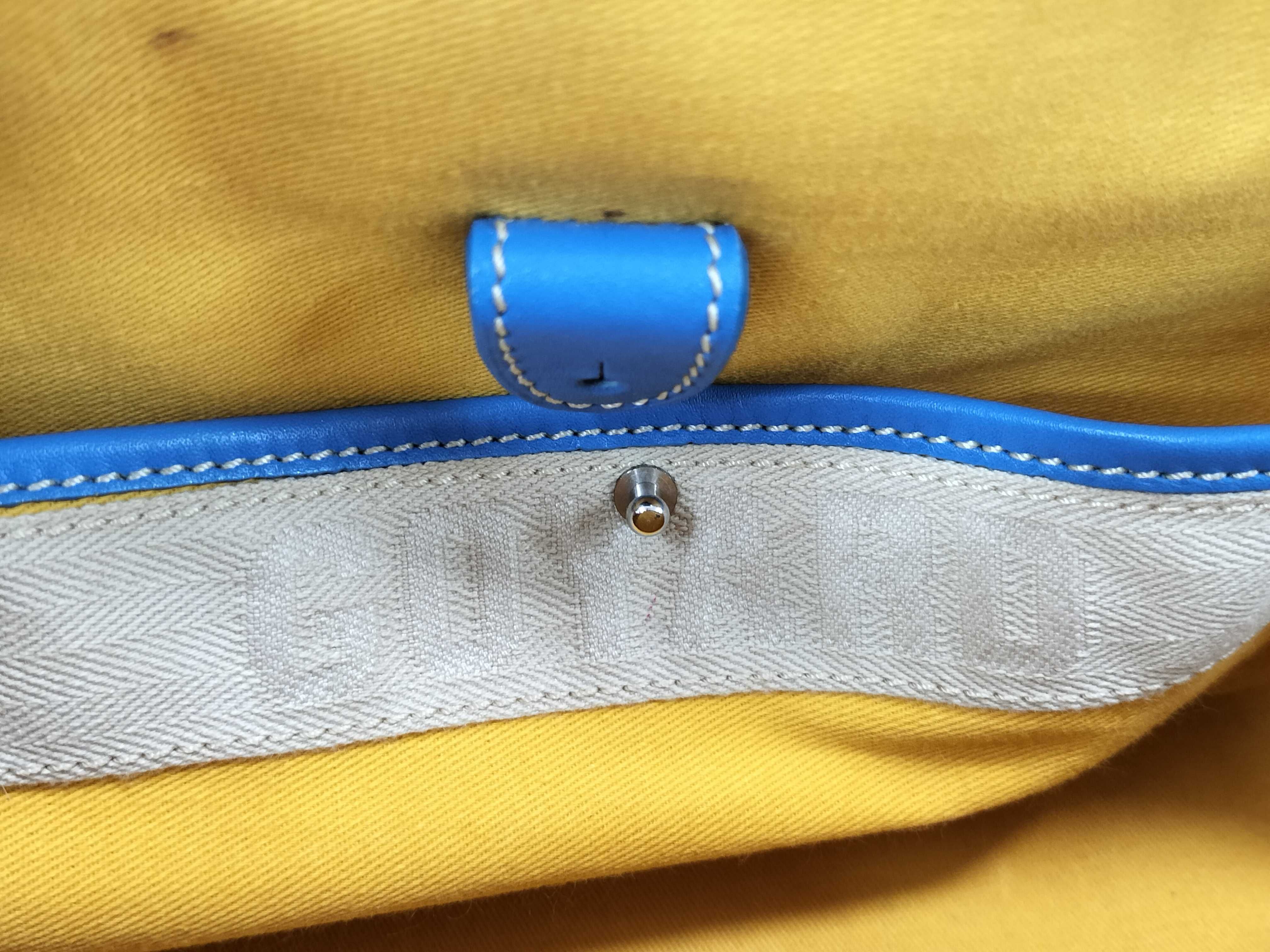 Saint Jeanne PM Blue Handbag — view 12