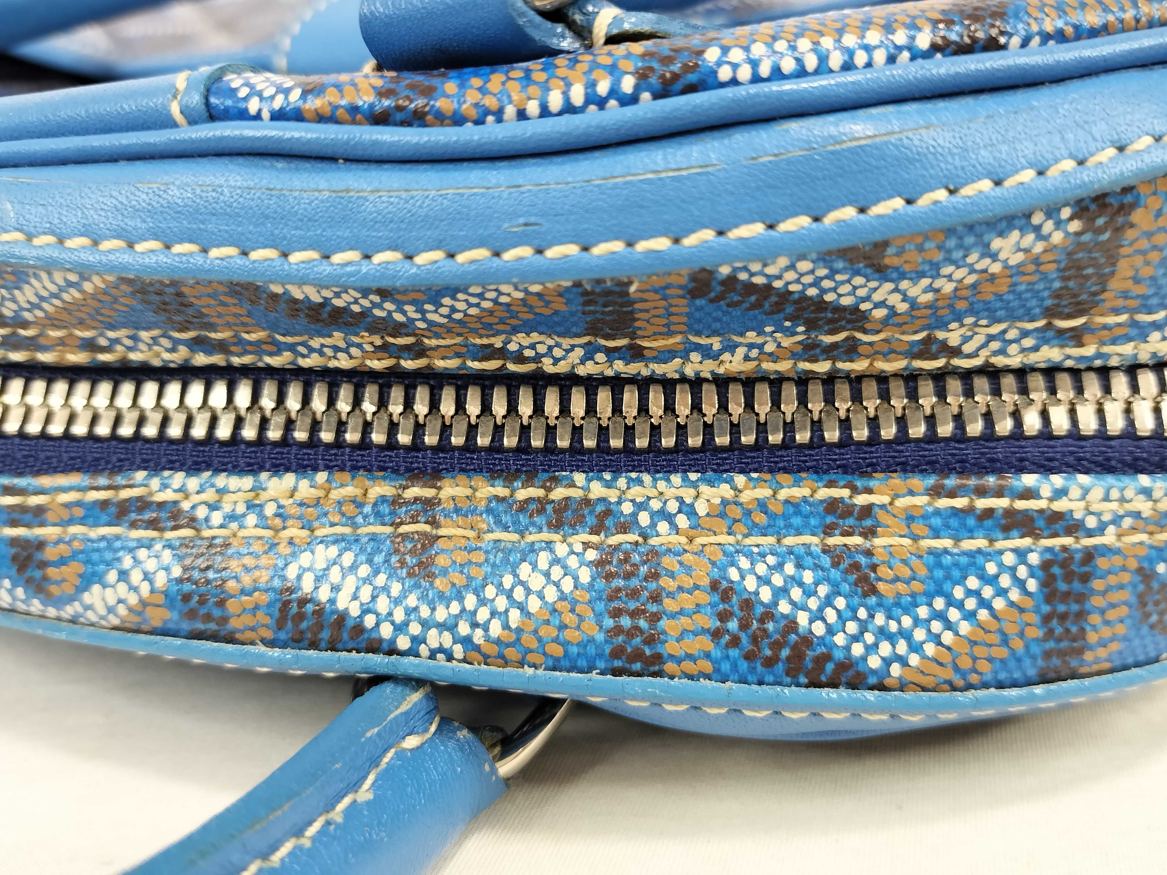 Saint Jeanne PM Blue Handbag — view 6