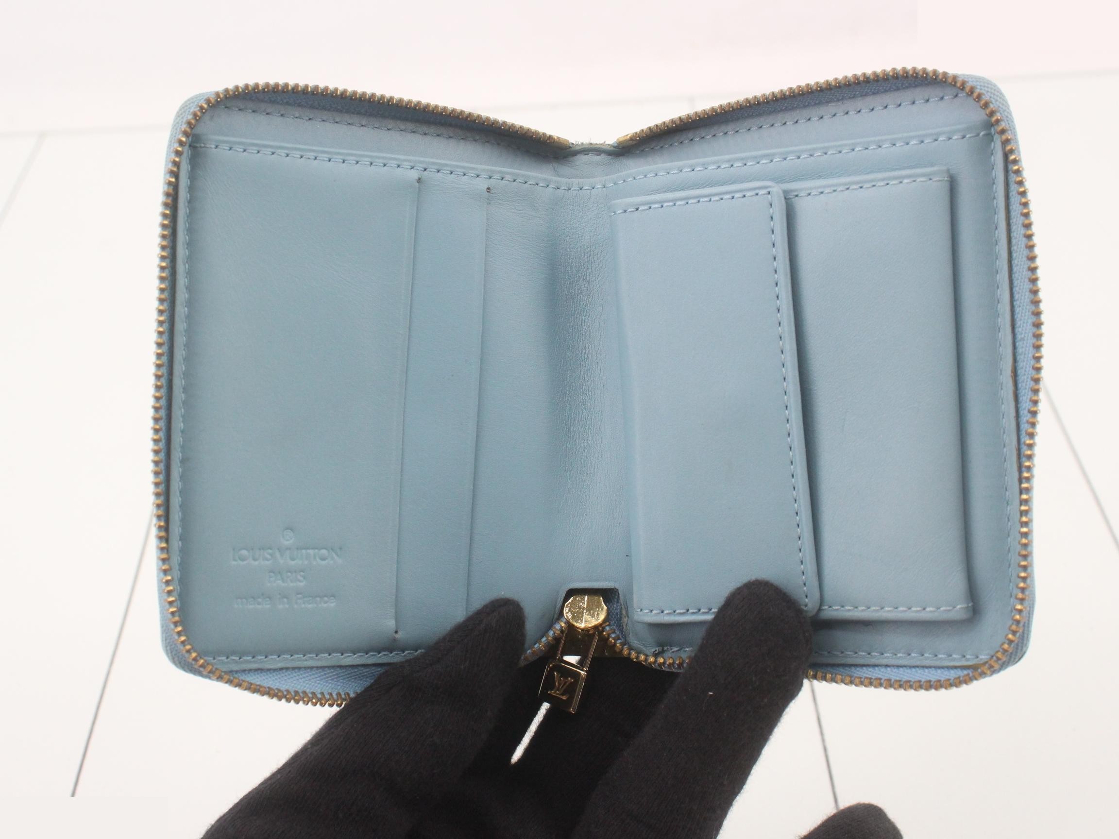 LV Vernis Wallet — view 4