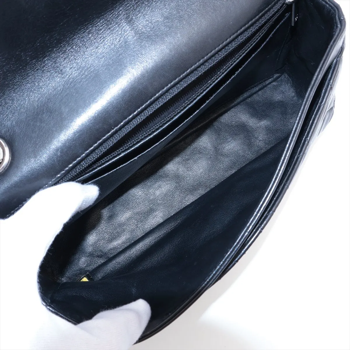 Matelasse Lambskin Single Flap Double Chain Bag Valentine Black Silver Hardware 19212013 19th Series — view 7