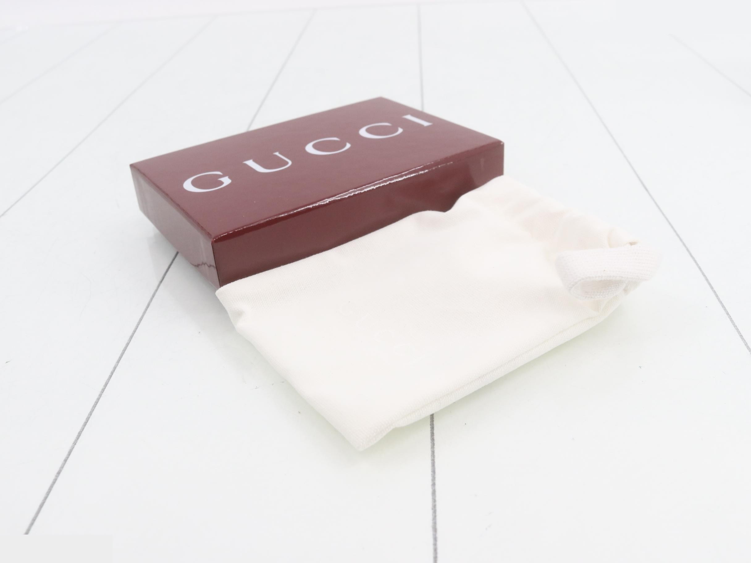 Unused Air Tag Case, with box and dust bag. — view 4