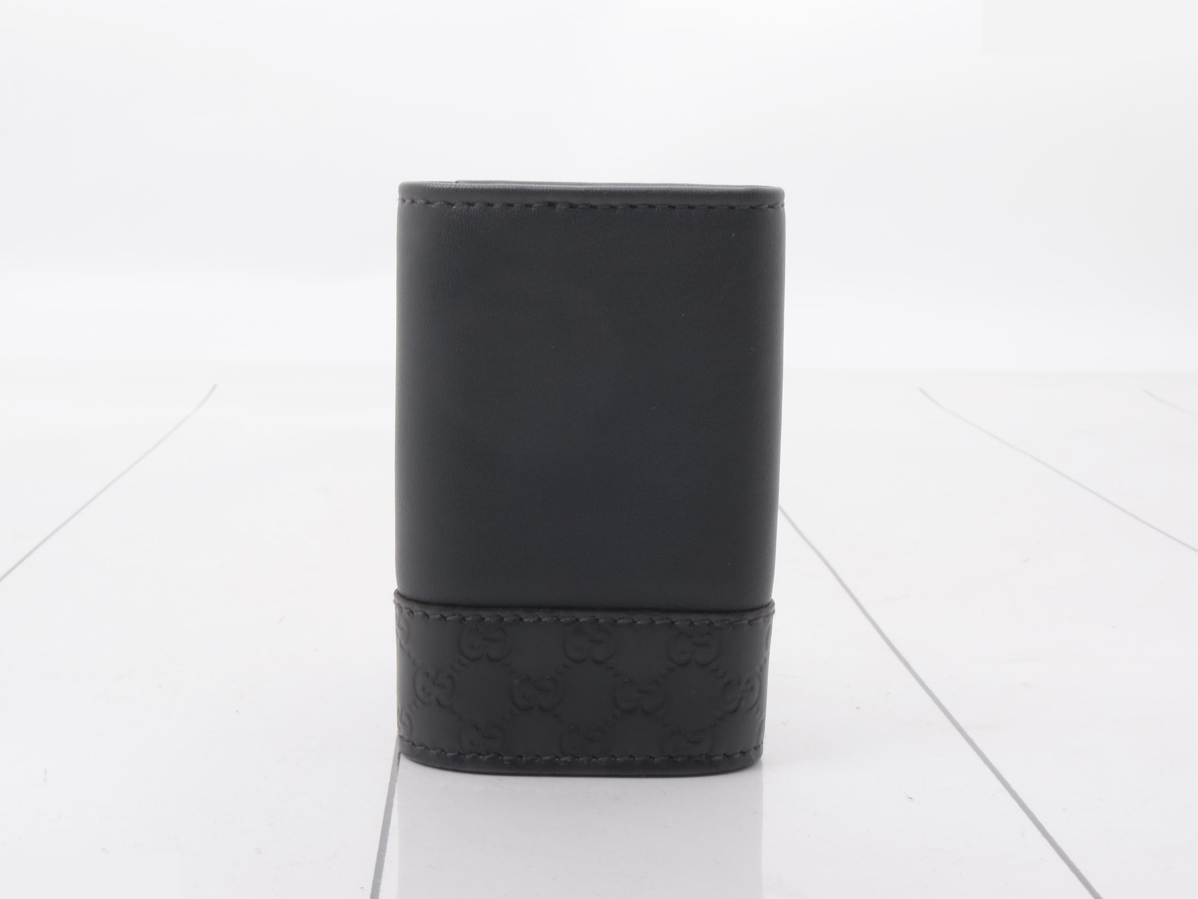 Key case — view 2