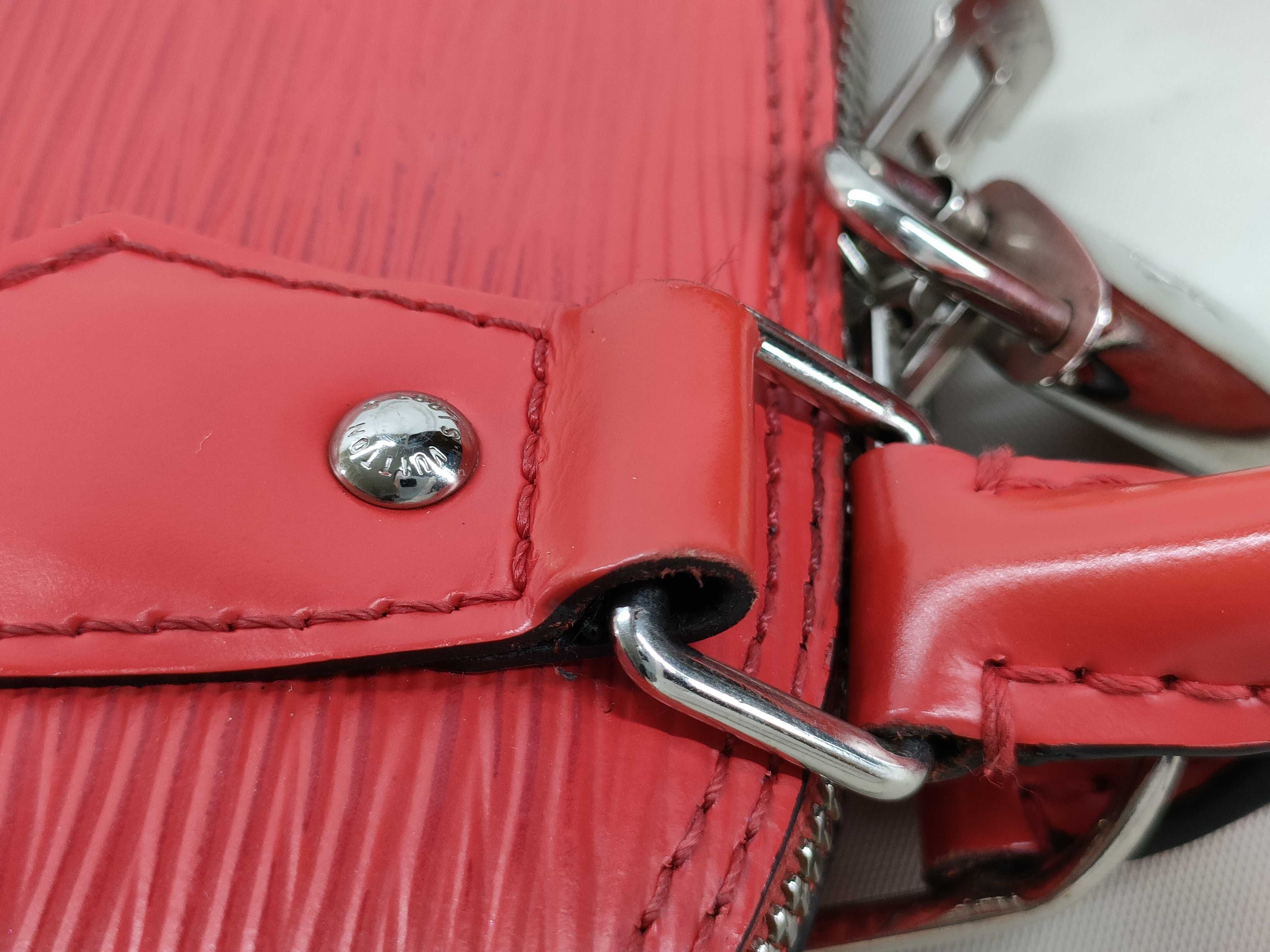 Epi Leather Alma BB Shoulder Bag Handbag — view 7