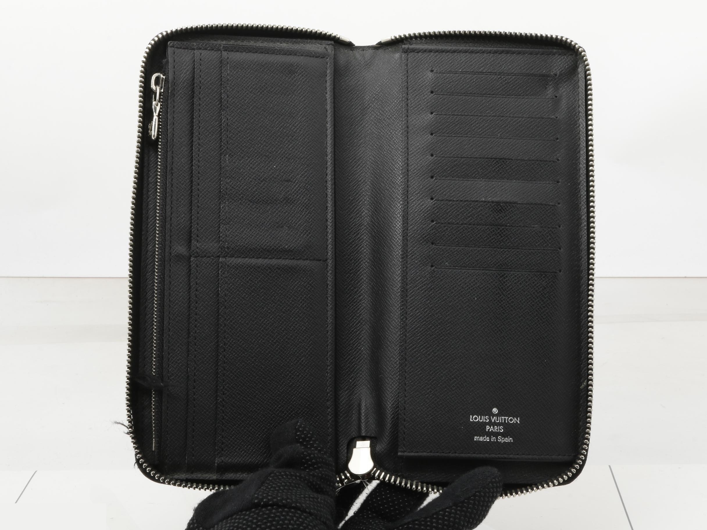 Zippy Wallet Vertical — view 4