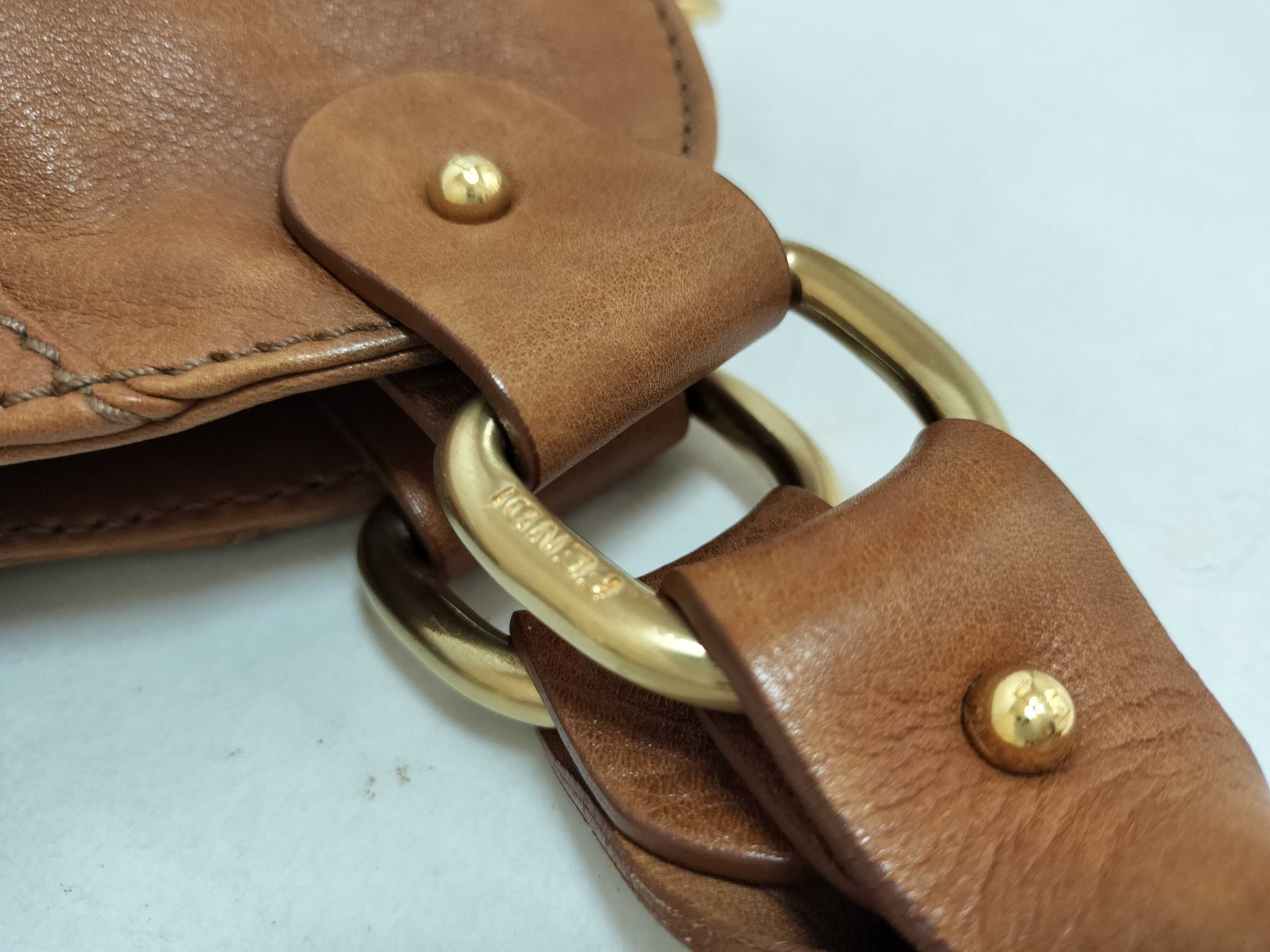 handbag — view 5