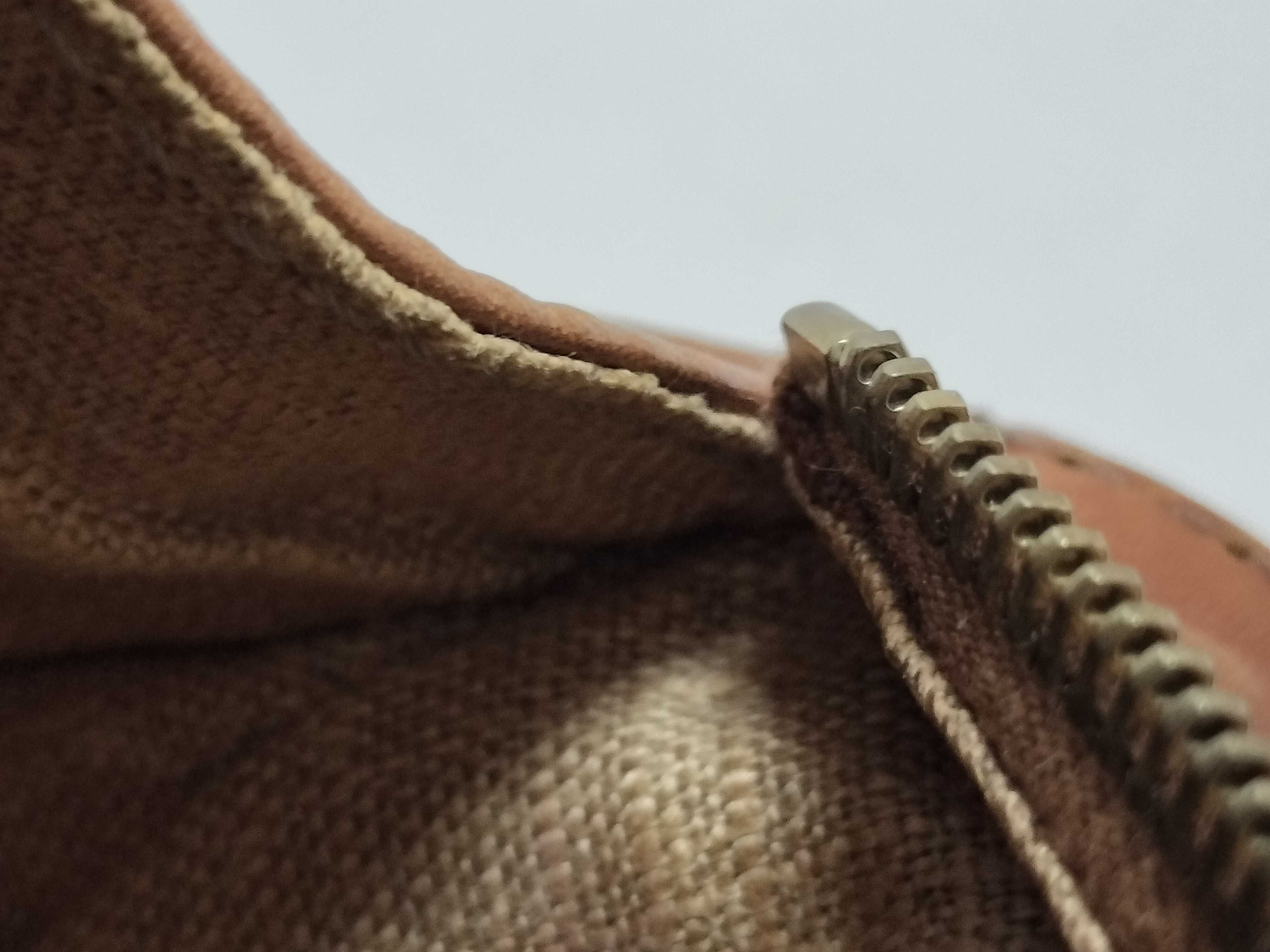 handbag — view 9
