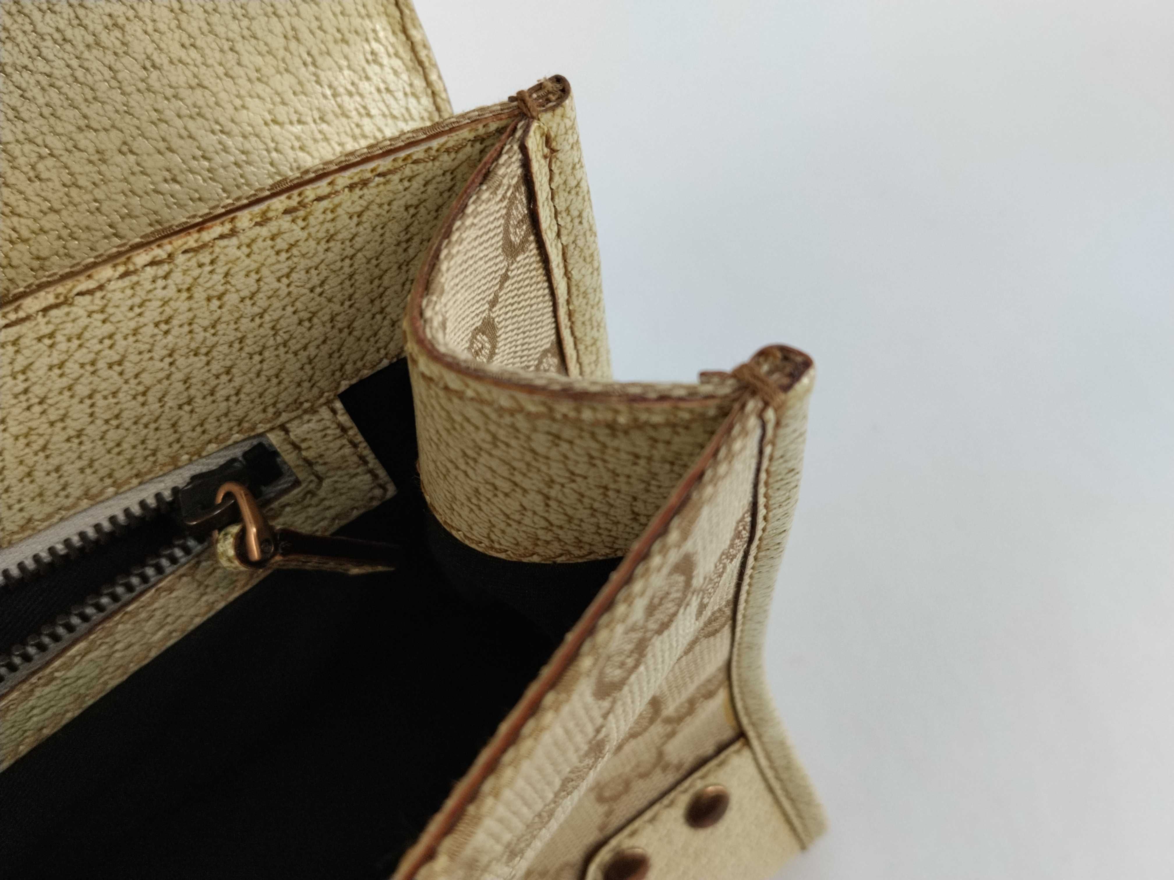 GG Canvas Bag Handbag — view 13