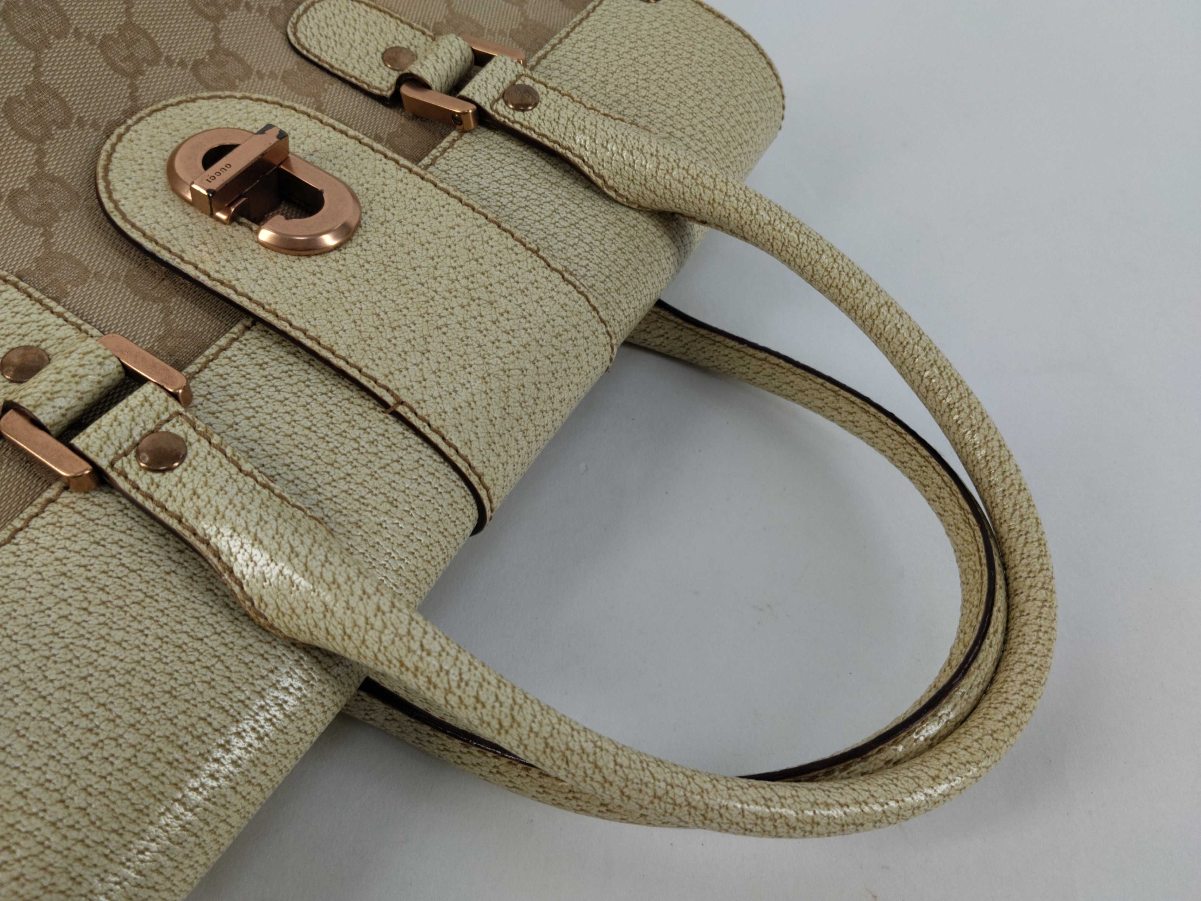 GG Canvas Bag Handbag — view 3