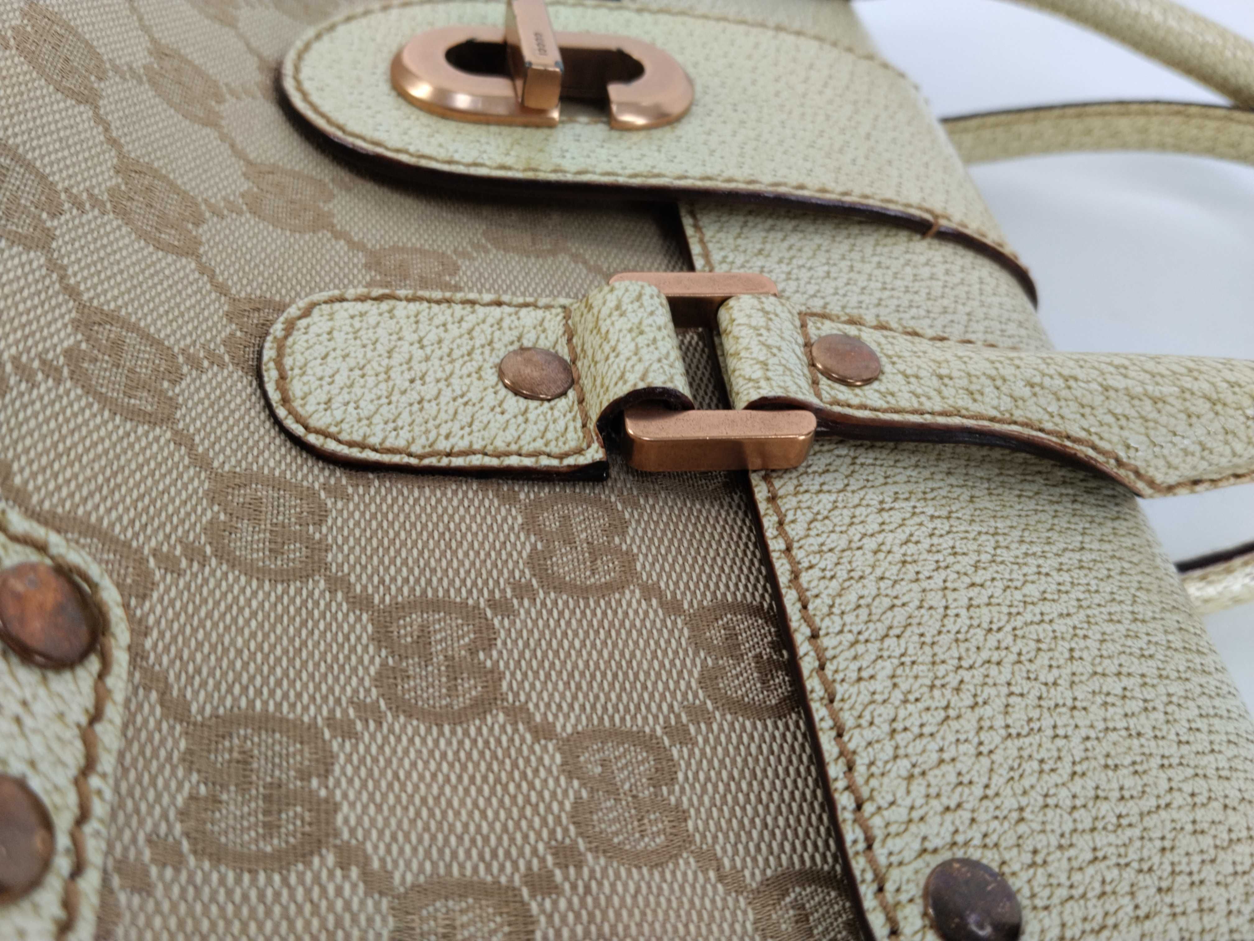 GG Canvas Bag Handbag — view 5