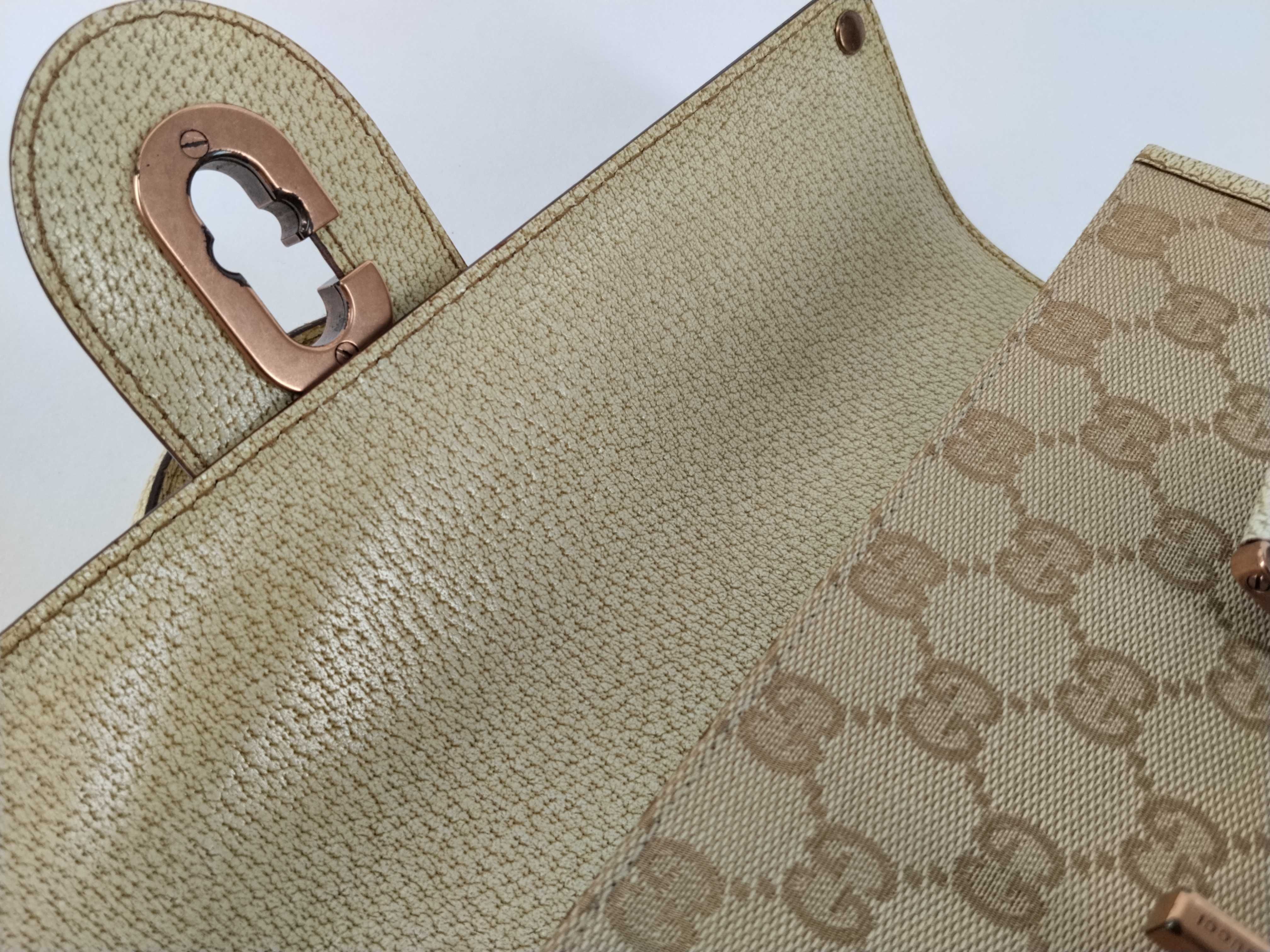 GG Canvas Bag Handbag — view 10