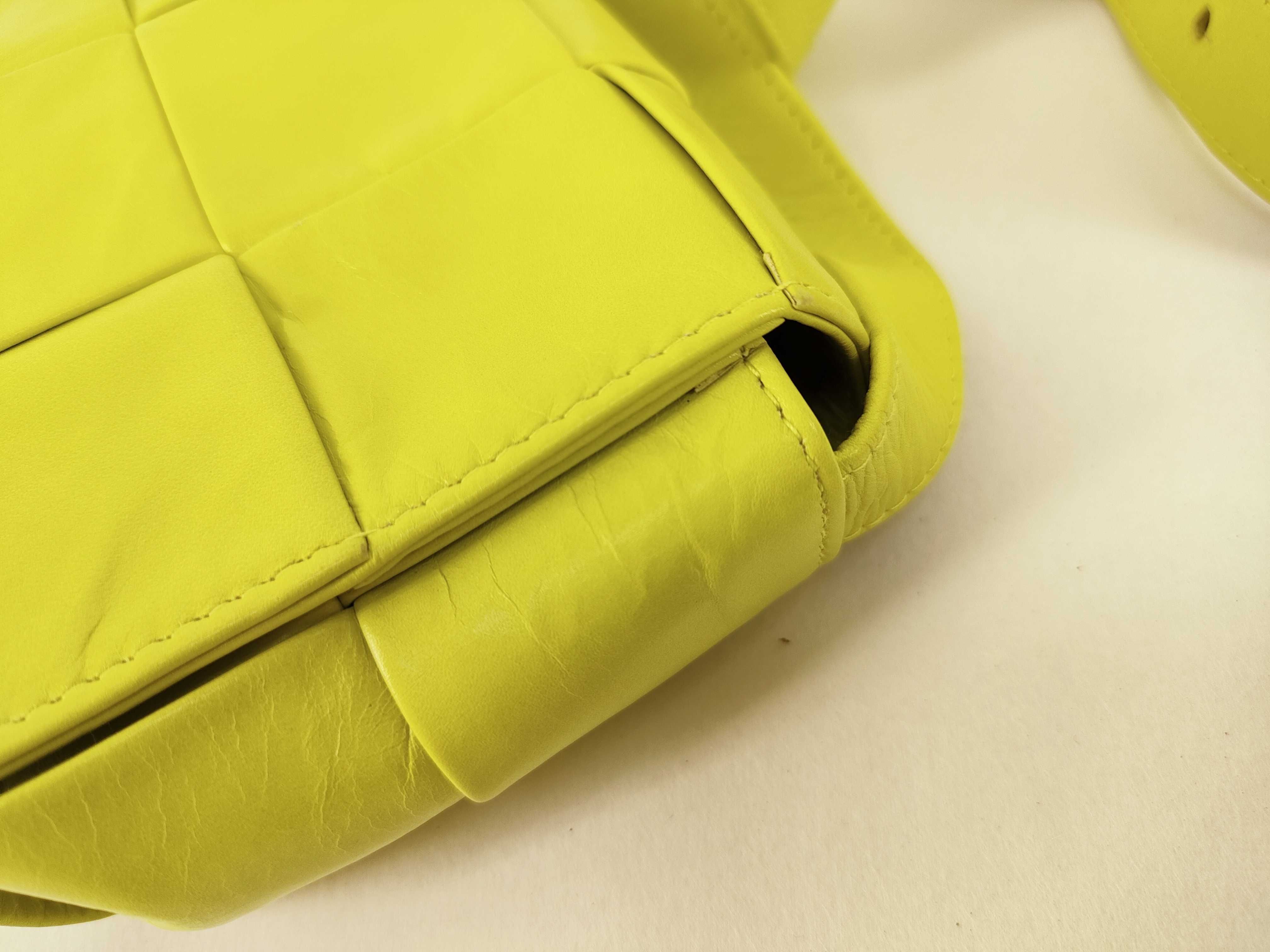 Intrecciato BV Shoulder Bag — view 5