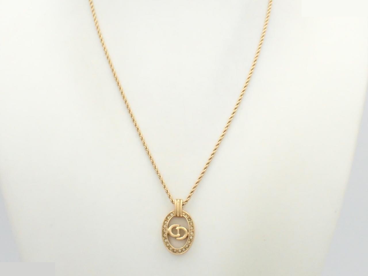 Logo necklace, chain approximately 45cm — view 3