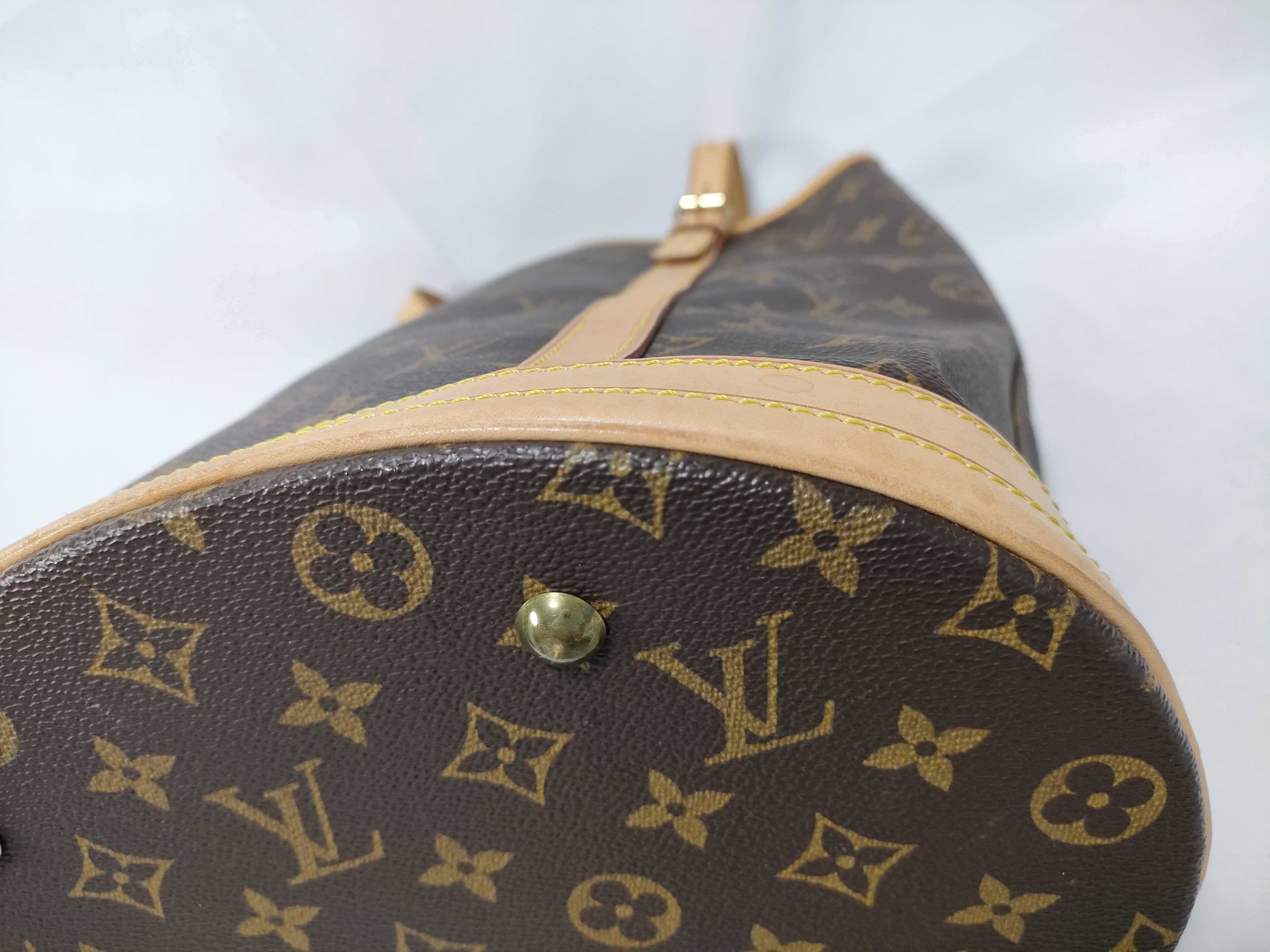 Monogram Louis Vuitton Tote Bag Bucket GM Shoulder Bag — view 4