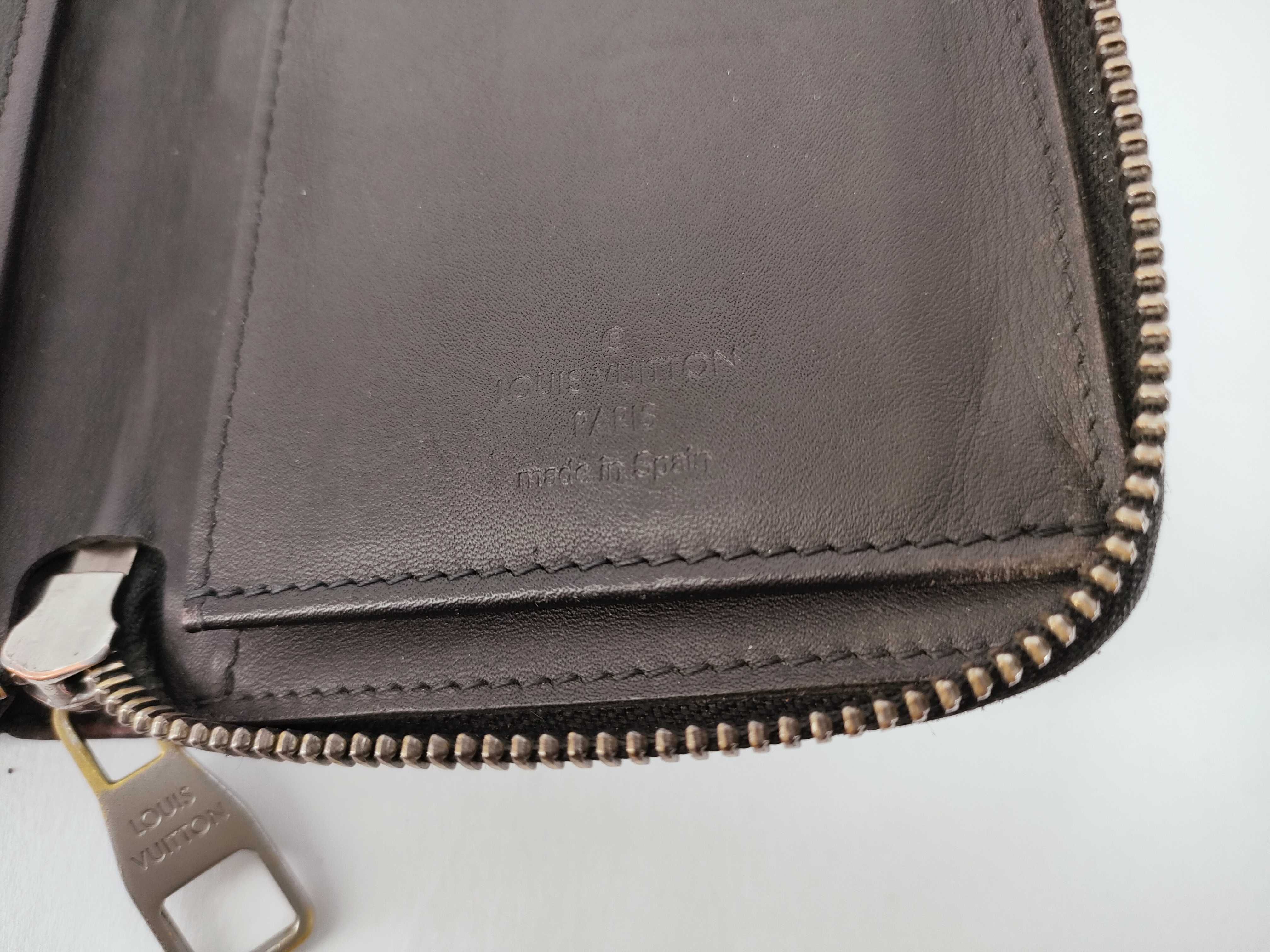 Damier Graphite Zippy Wallet N63548 — view 10