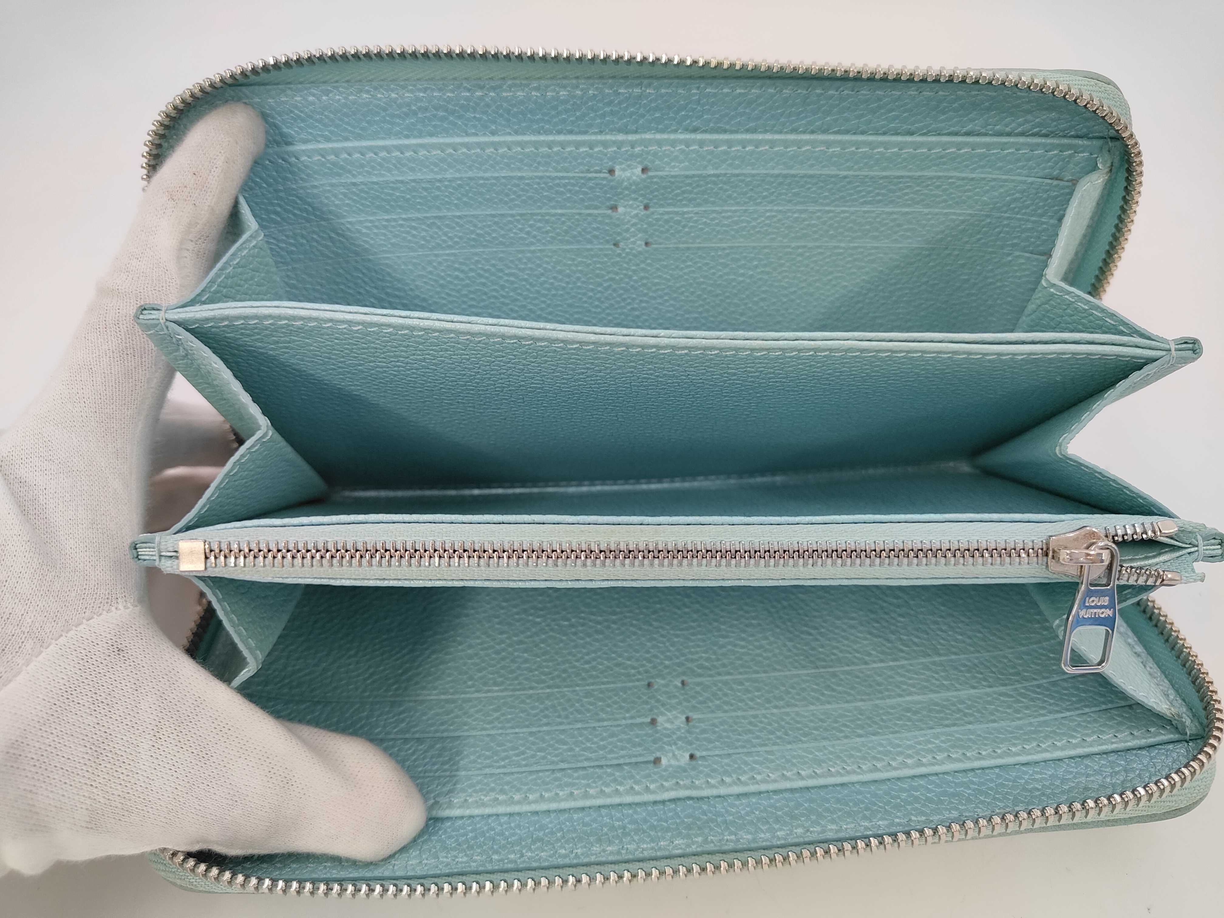 Azur Frost M12680 Monogram Empreinte Long Wallet RFID — view 6