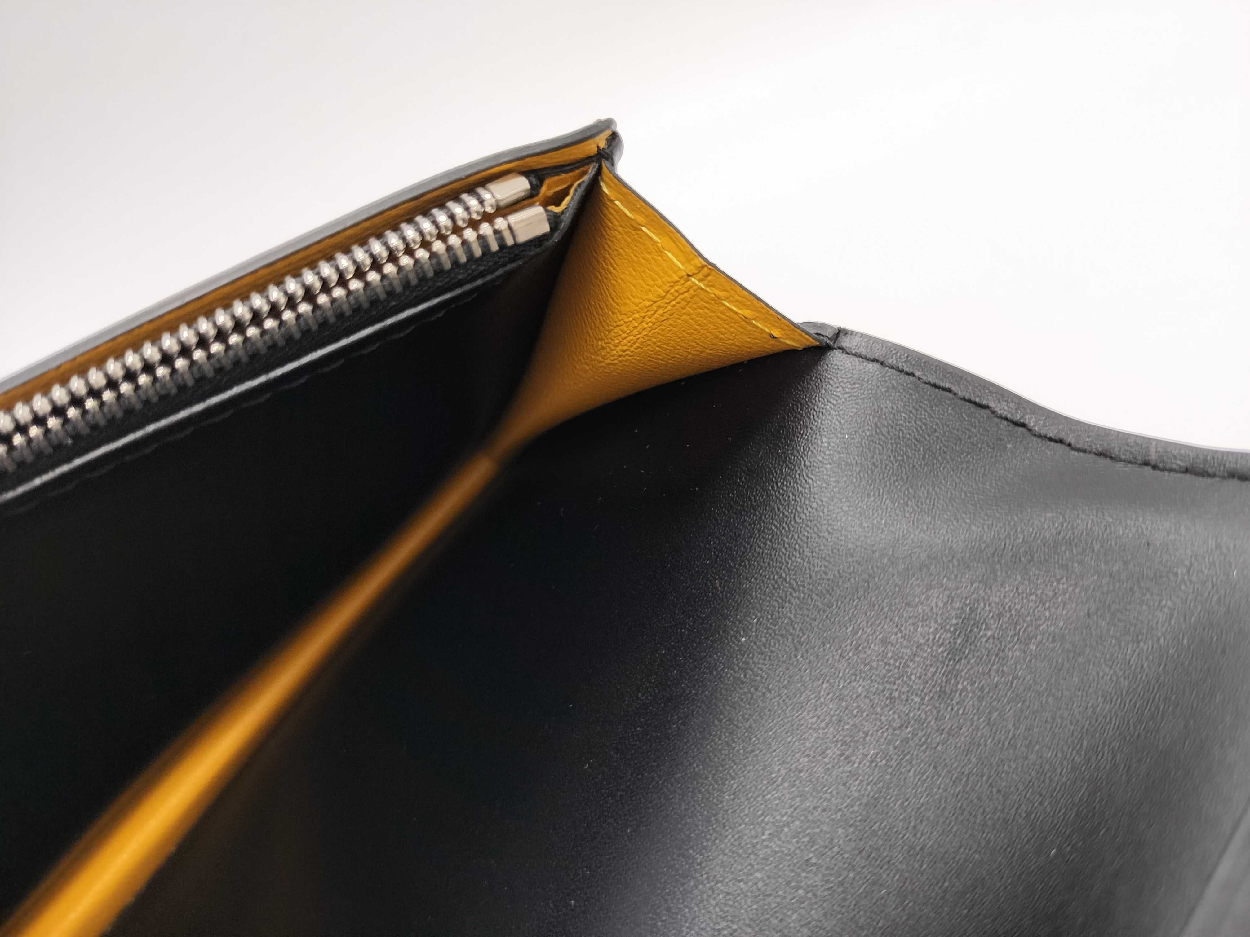 long wallet — view 14