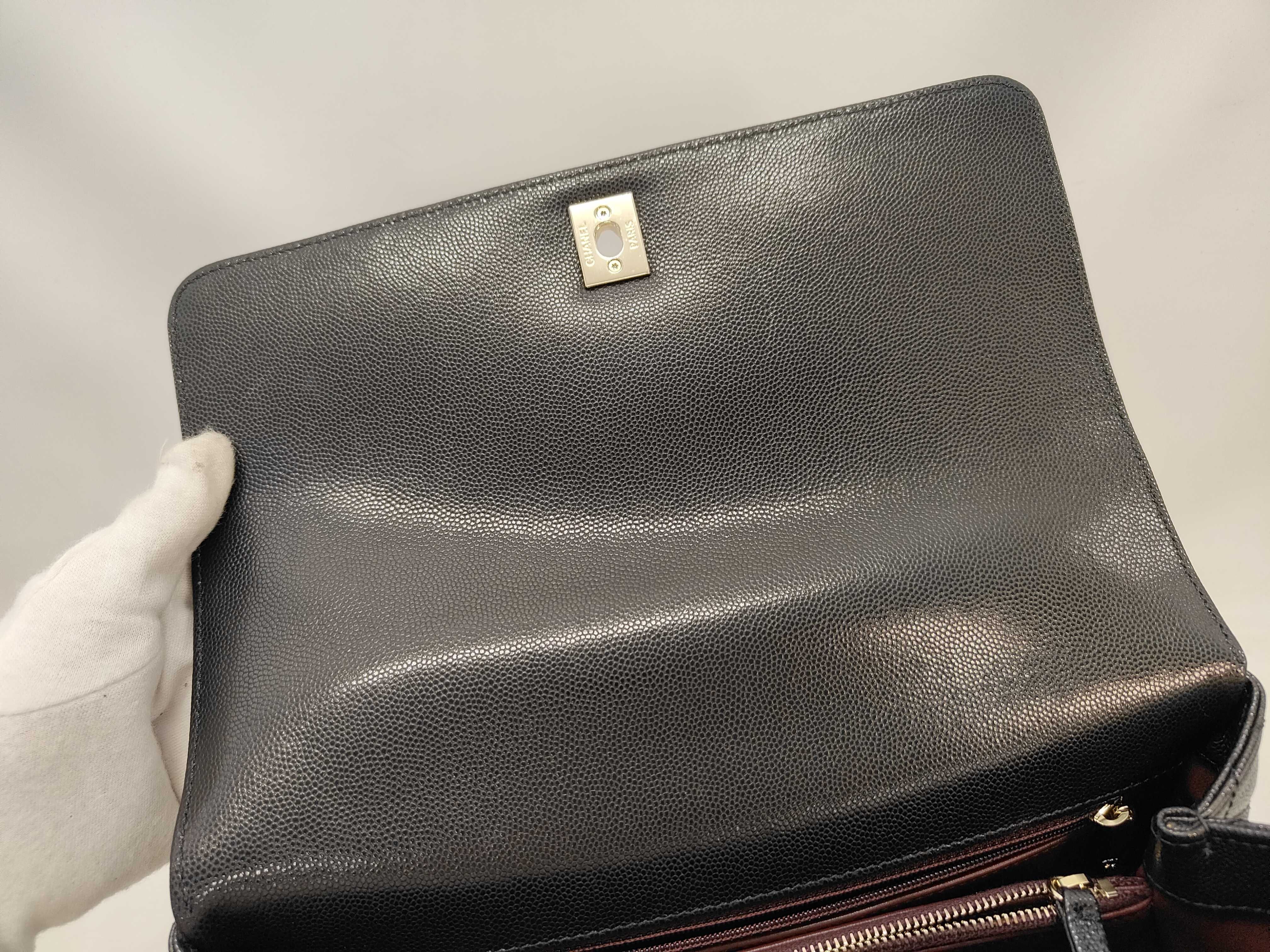 Caviar Skin Coco Handle 29 Handbag — view 8