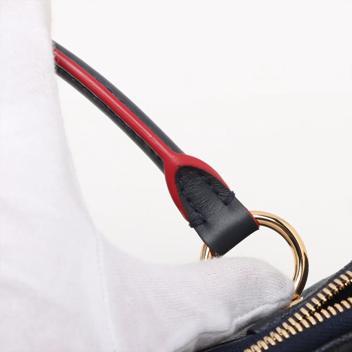 Monogram Empreinte V Tote MM M44397 CA0179 Navy — view 13