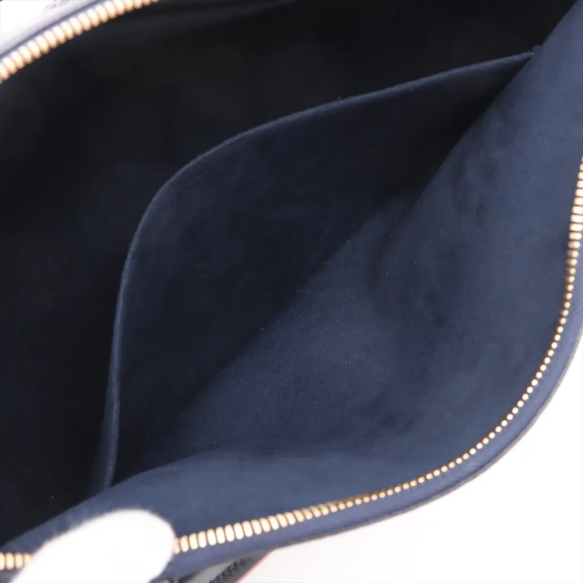 Monogram Empreinte V Tote MM M44397 CA0179 Navy — view 9