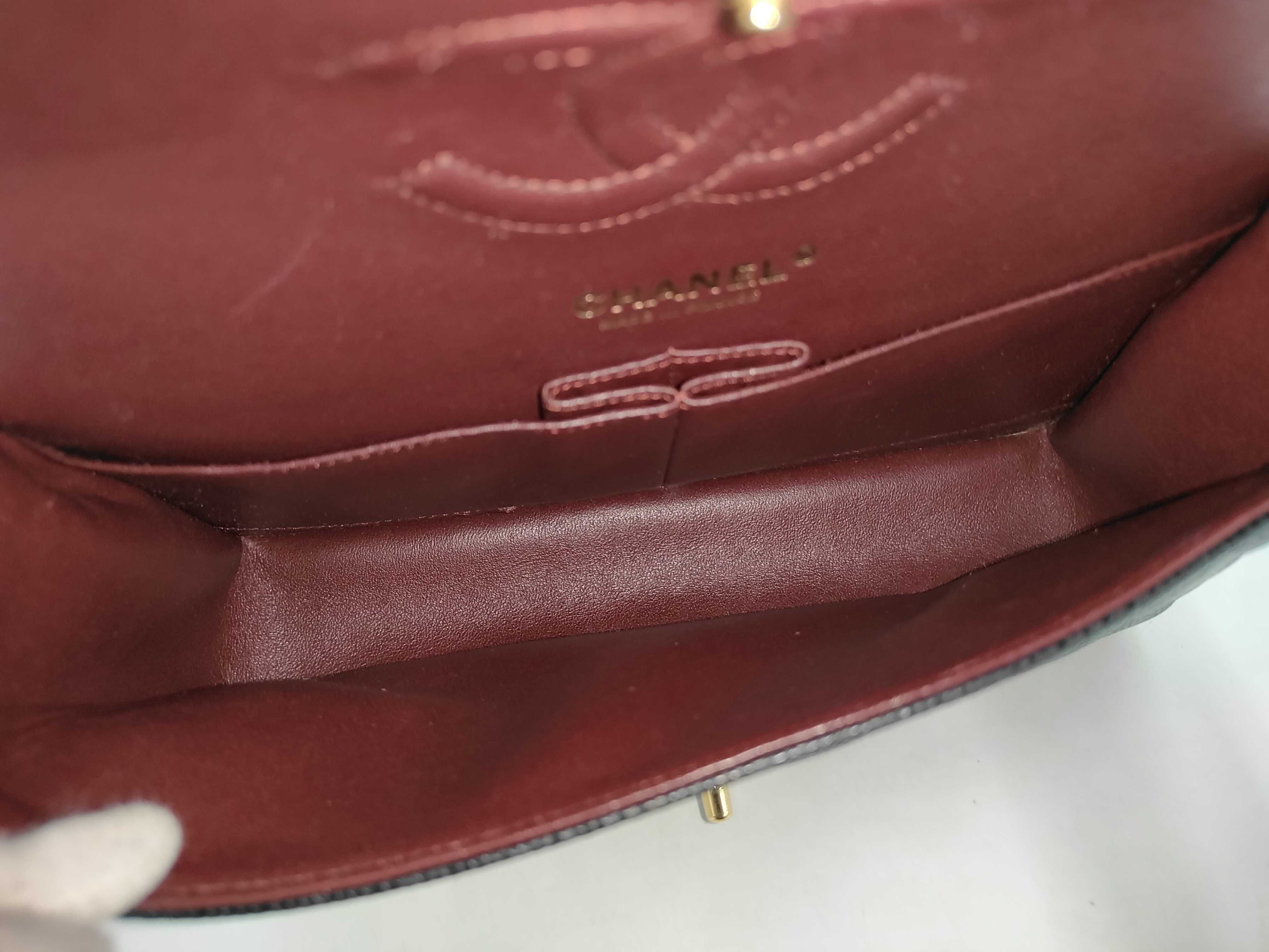 Matelassé 25 Double Flap Double Chain Caviar Shoulder Bag — view 9