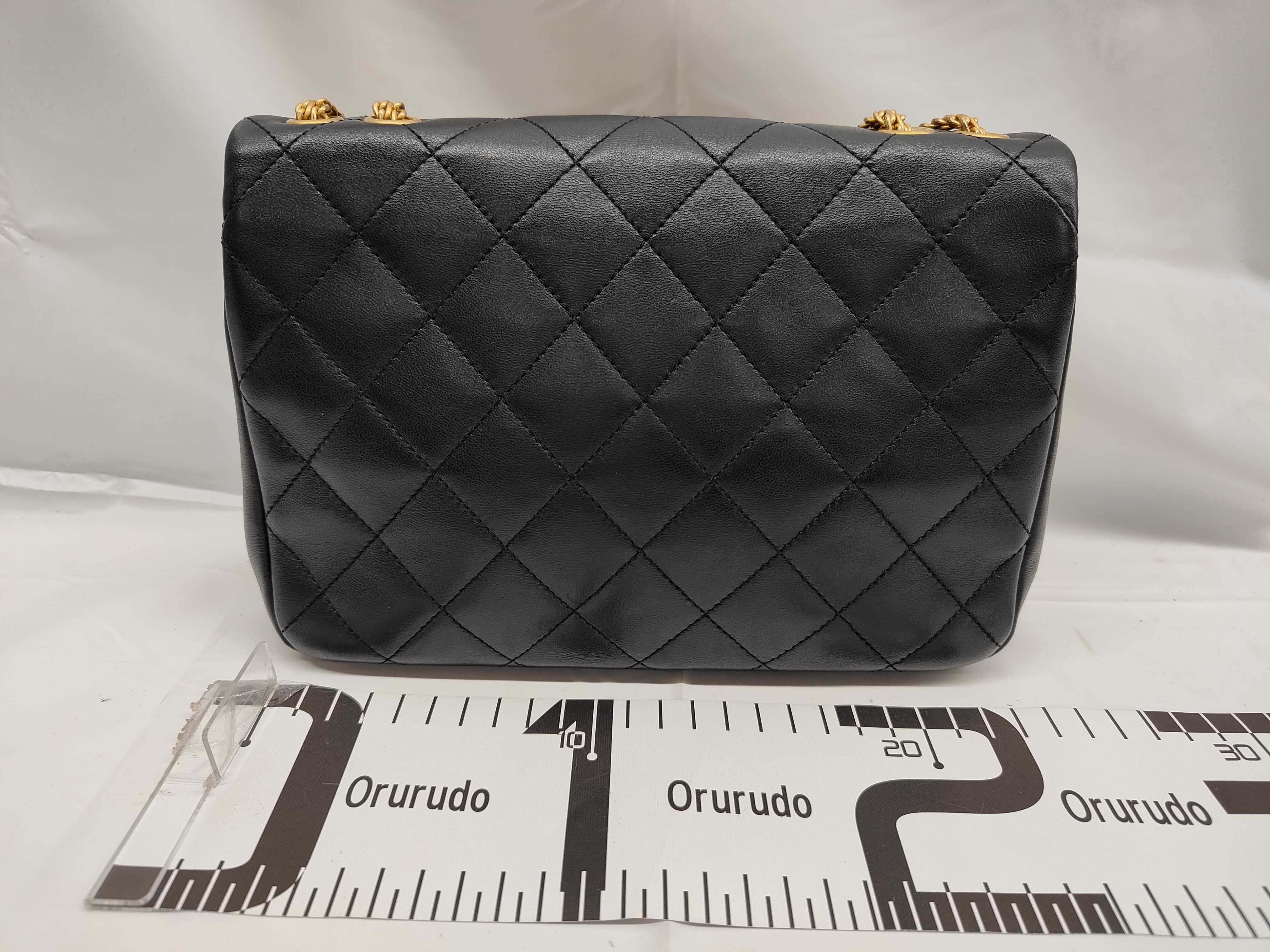Matelassé Chain Wallet, Black Lambskin, Chain Coco Mark, Gold Hardware, Shoulder Bag — view 2