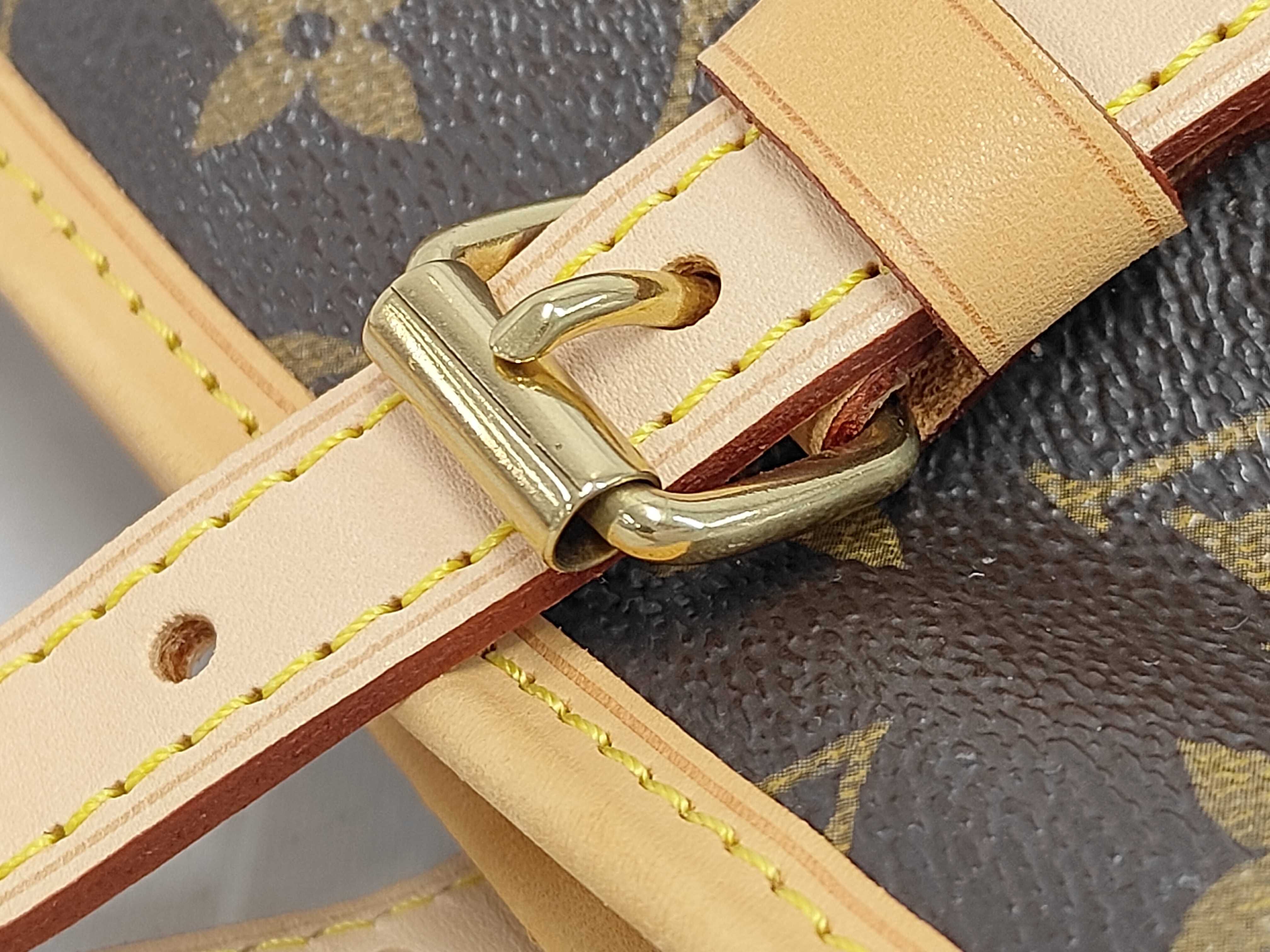 Monogram Bucket PM M42238 Shoulder Bag (No stickiness) — view 6