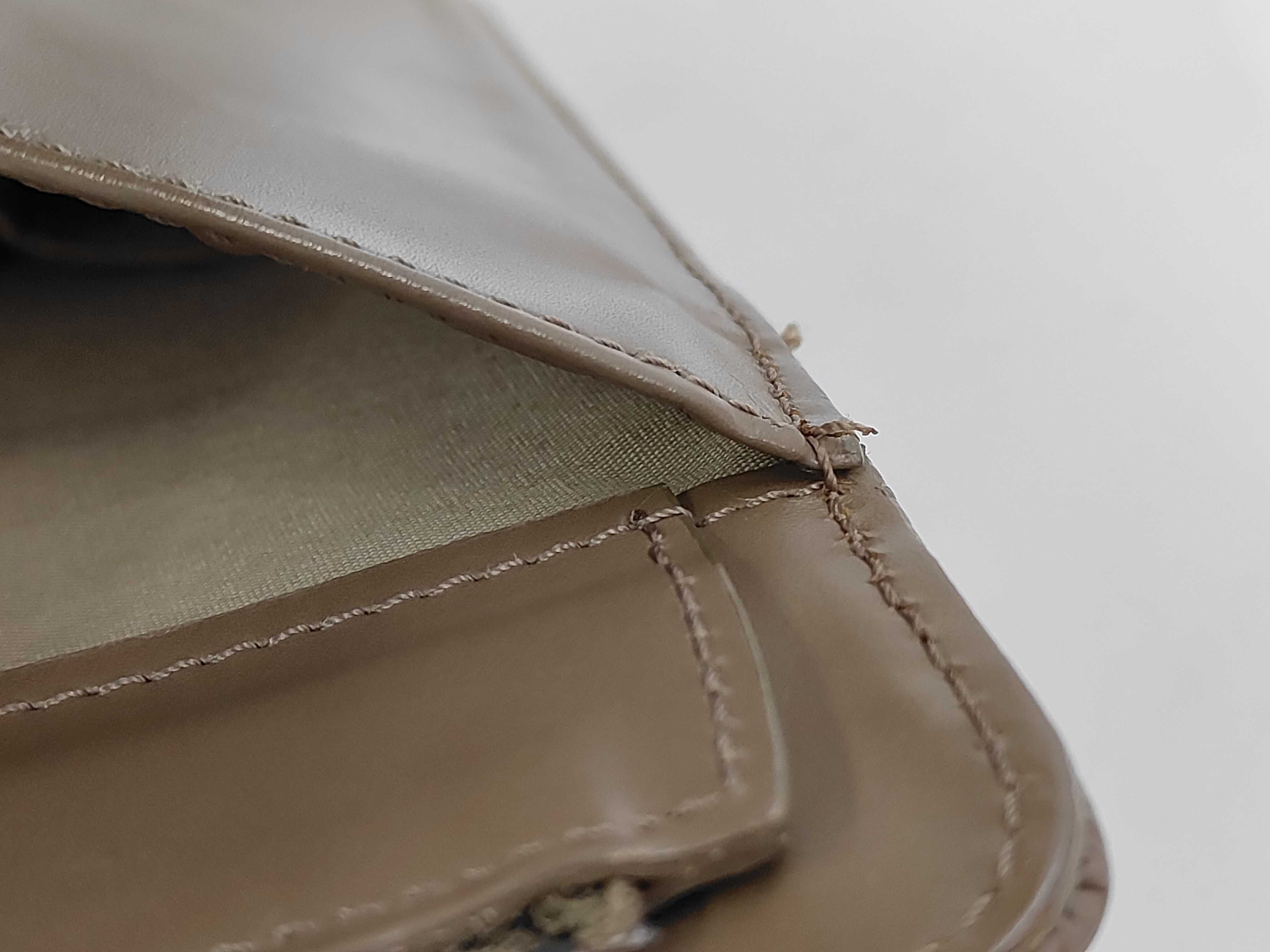 Epi Croisette PM Pepper M5249C LB1000 Shoulder Bag (with dust bag) — view 9