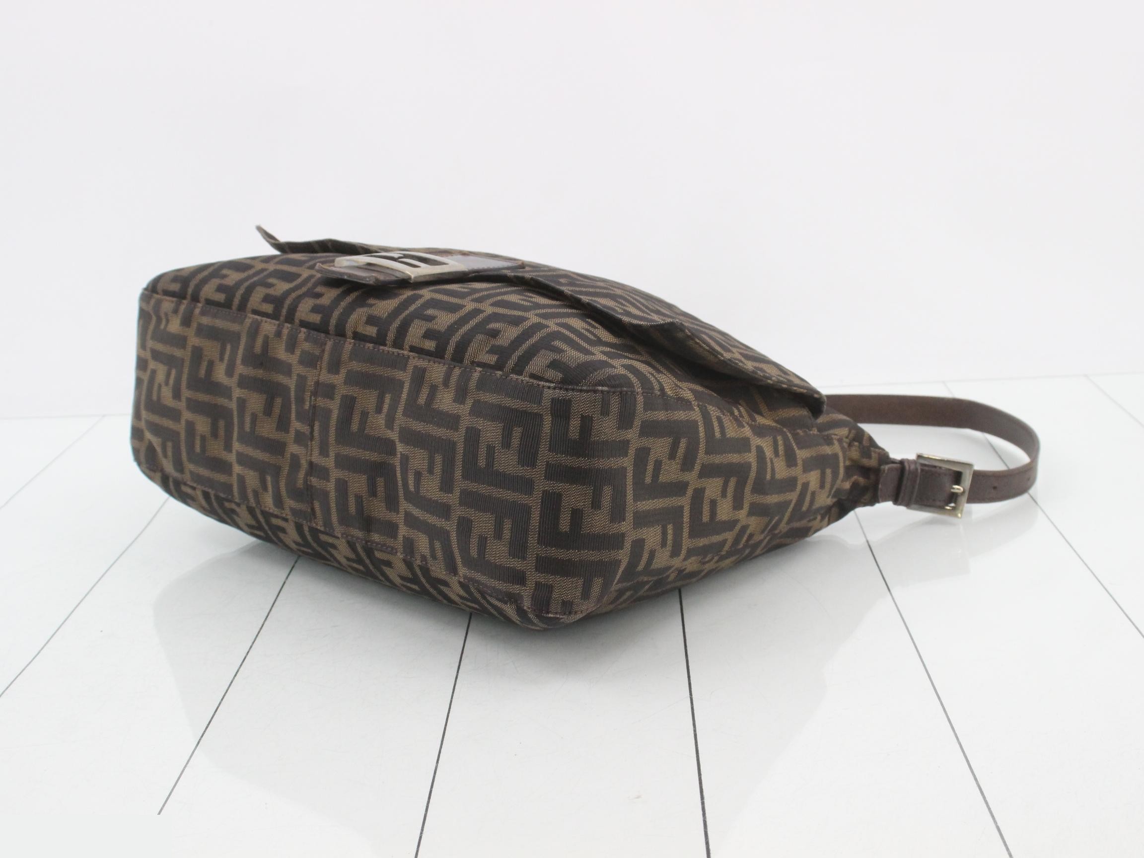 ZUCCA (Bag) - Mamma Bucket Shoulder Bag — view 6