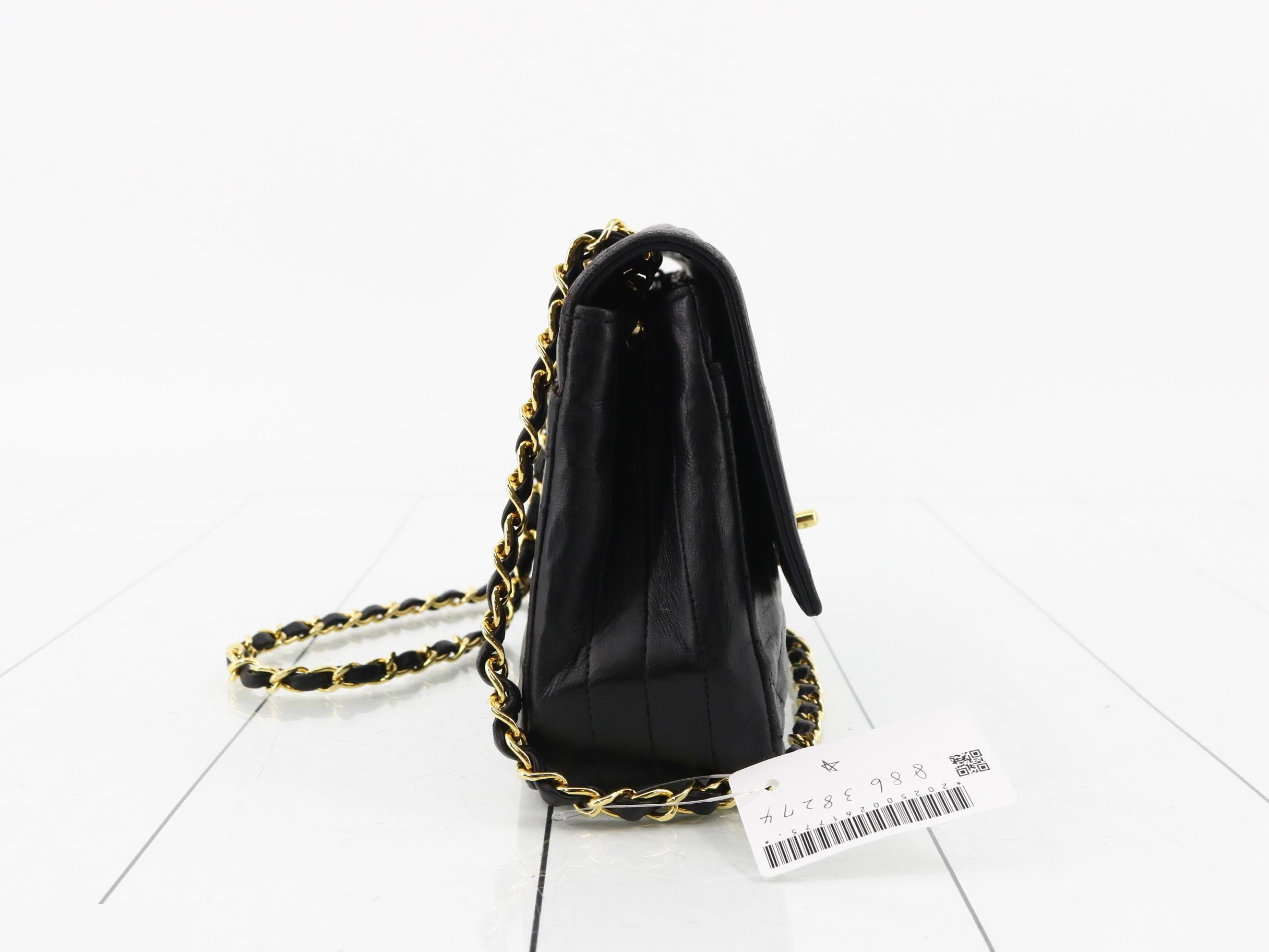 Matelassé (bag) - Shoulder bag — view 4
