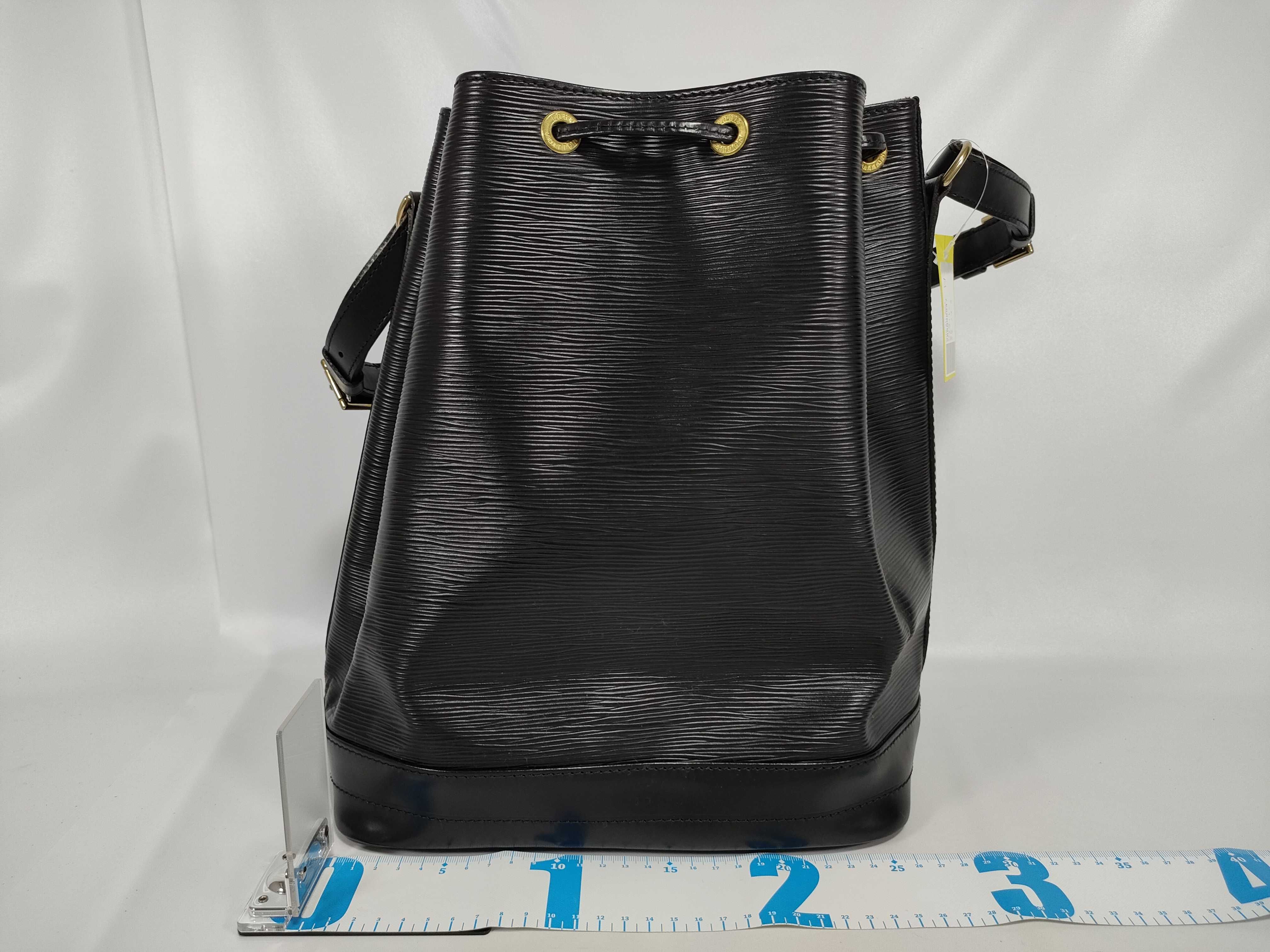 Epi Noe Noir Shoulder Bag — view 2