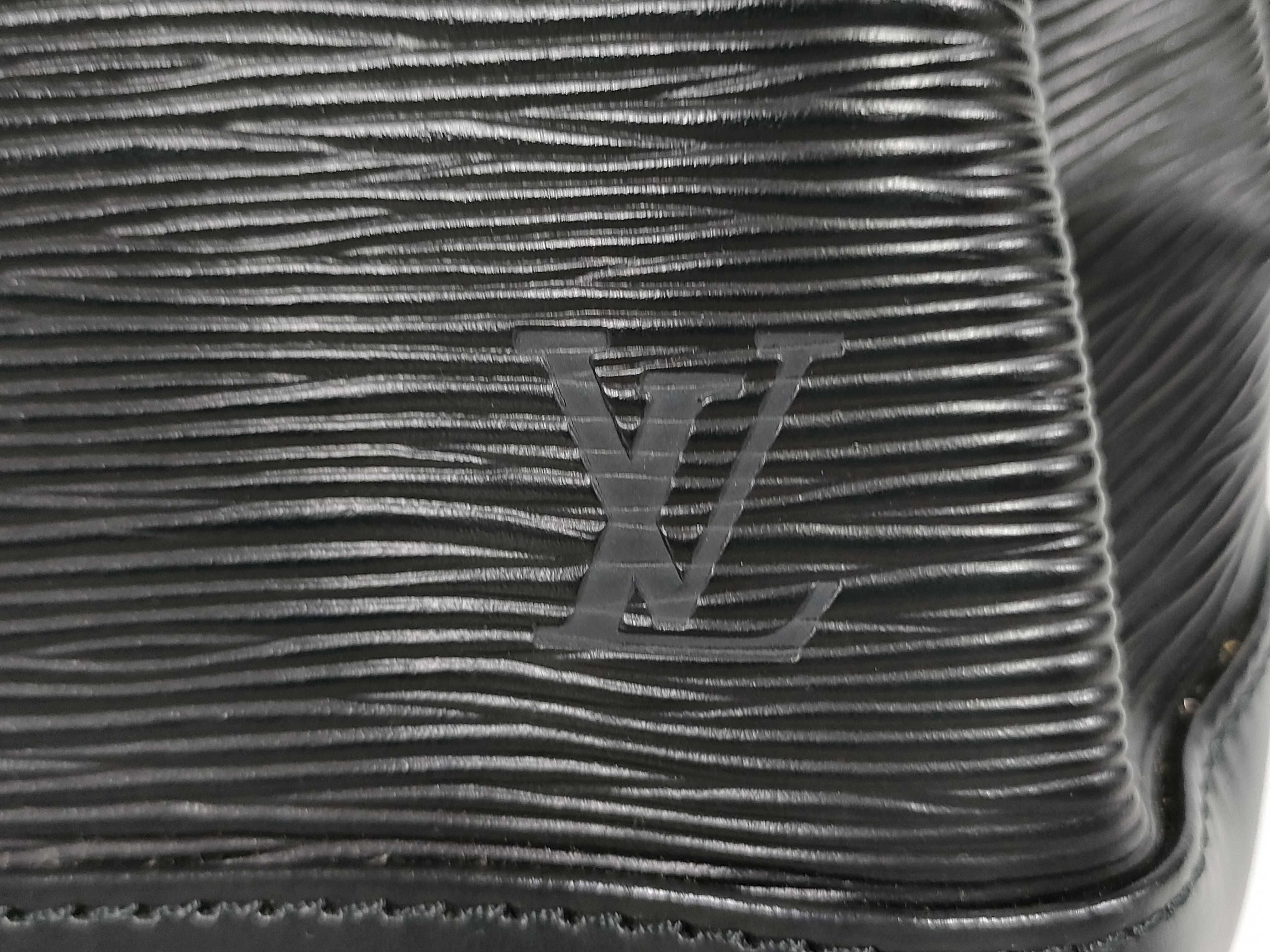 Epi Noe Noir Shoulder Bag — view 12