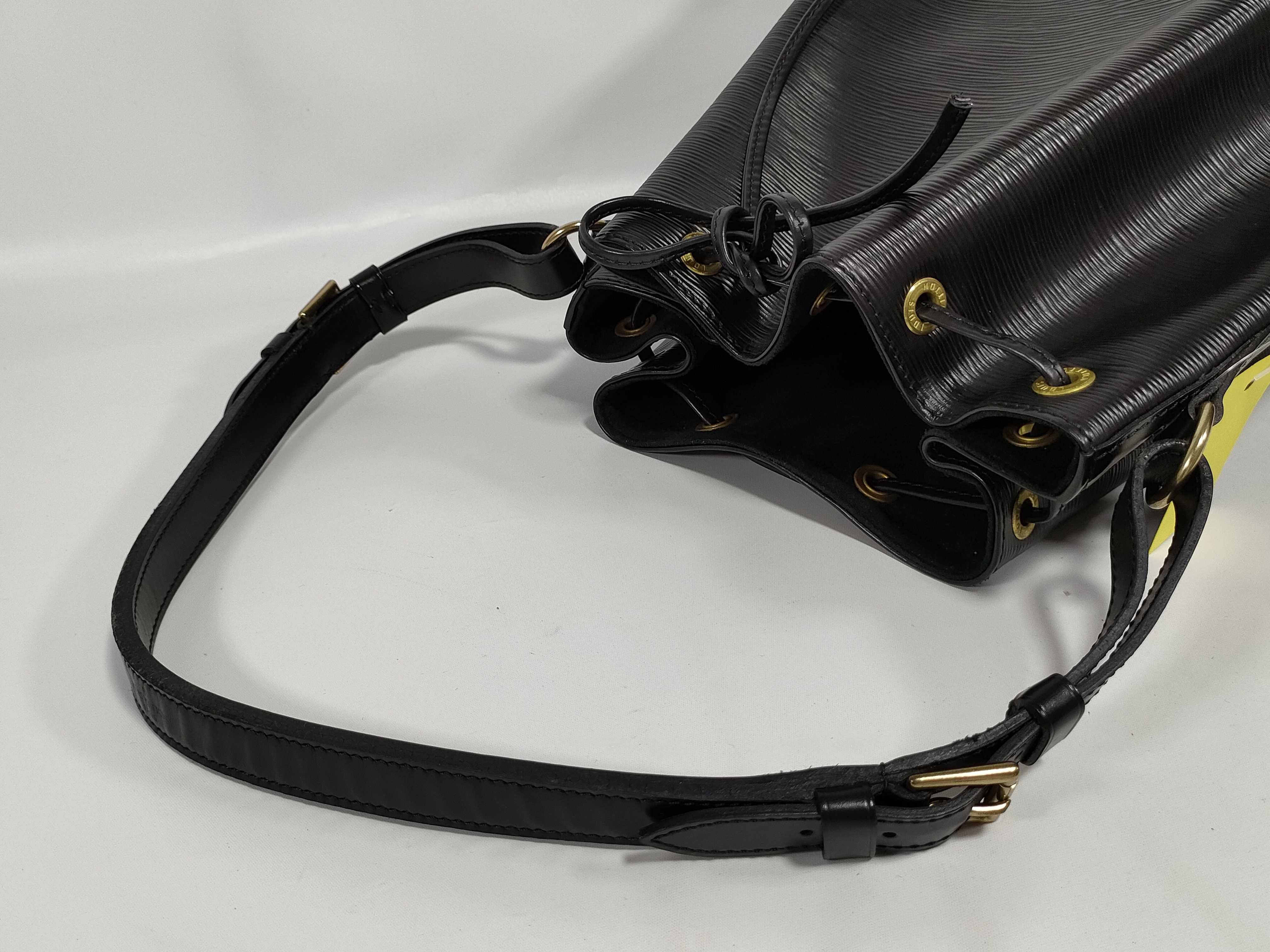 Epi Noe Noir Shoulder Bag — view 3