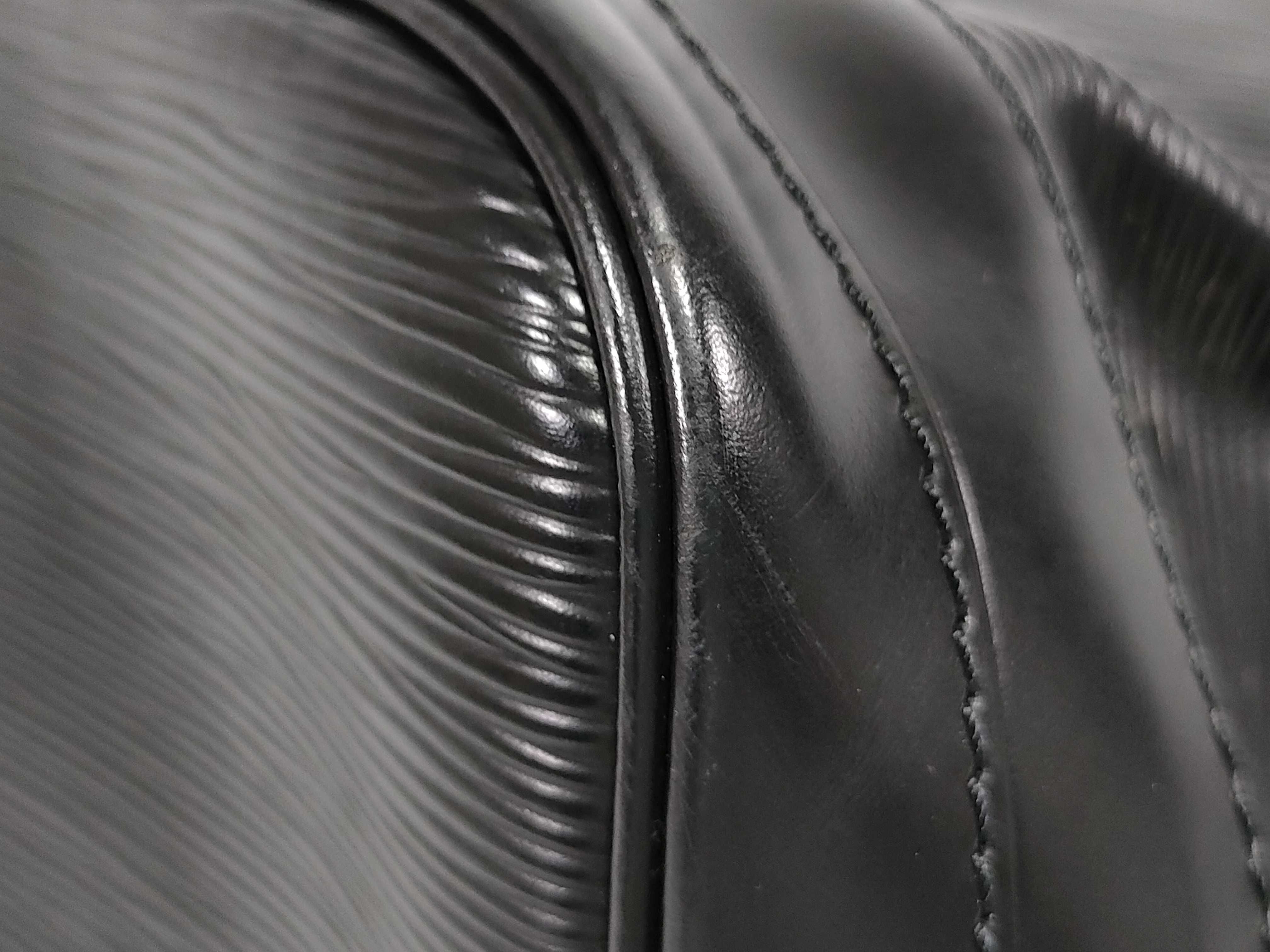 Epi Noe Noir Shoulder Bag — view 9