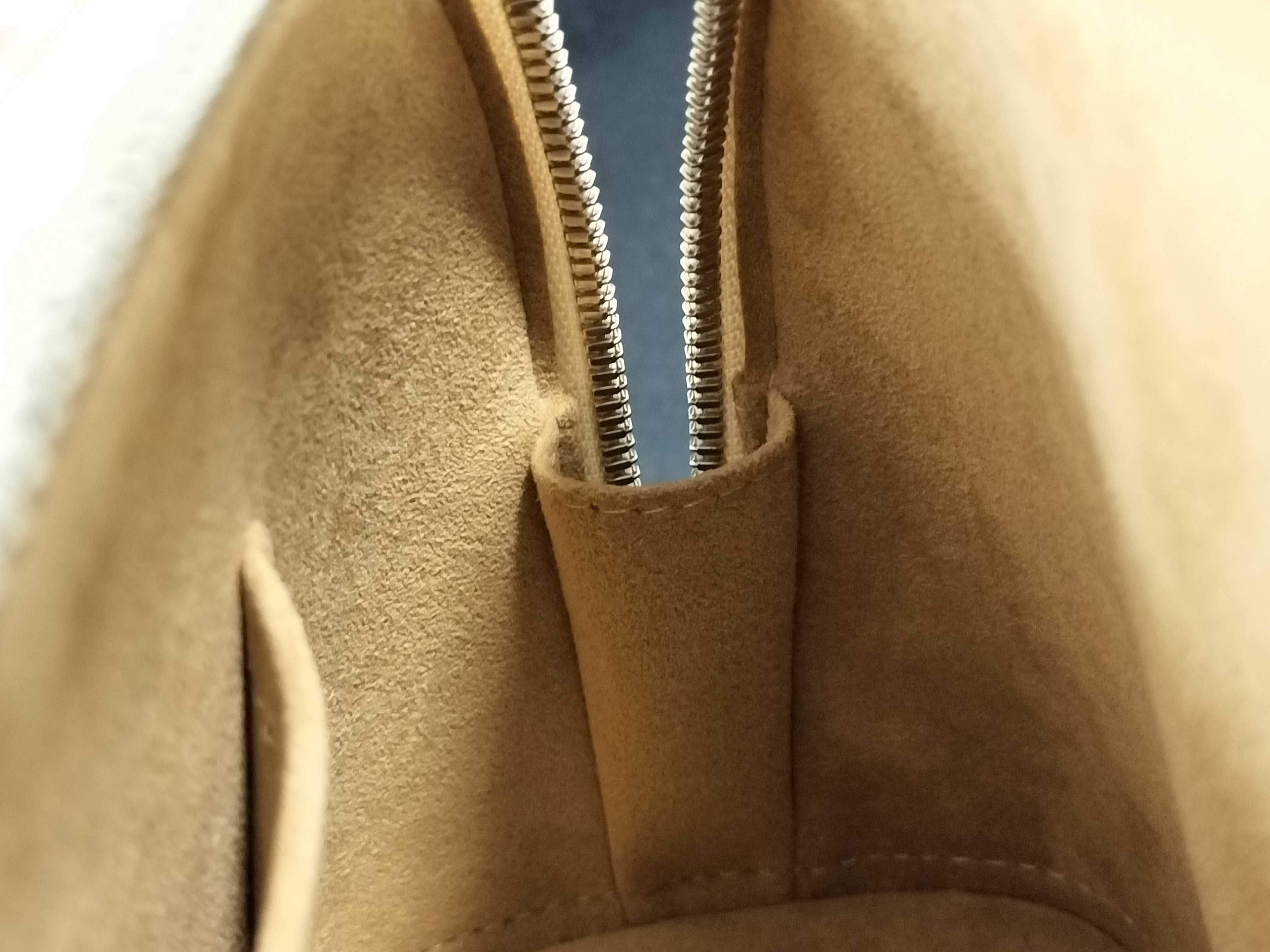 Epi Alma BB M58706 Quartz NFC Handbag — view 9